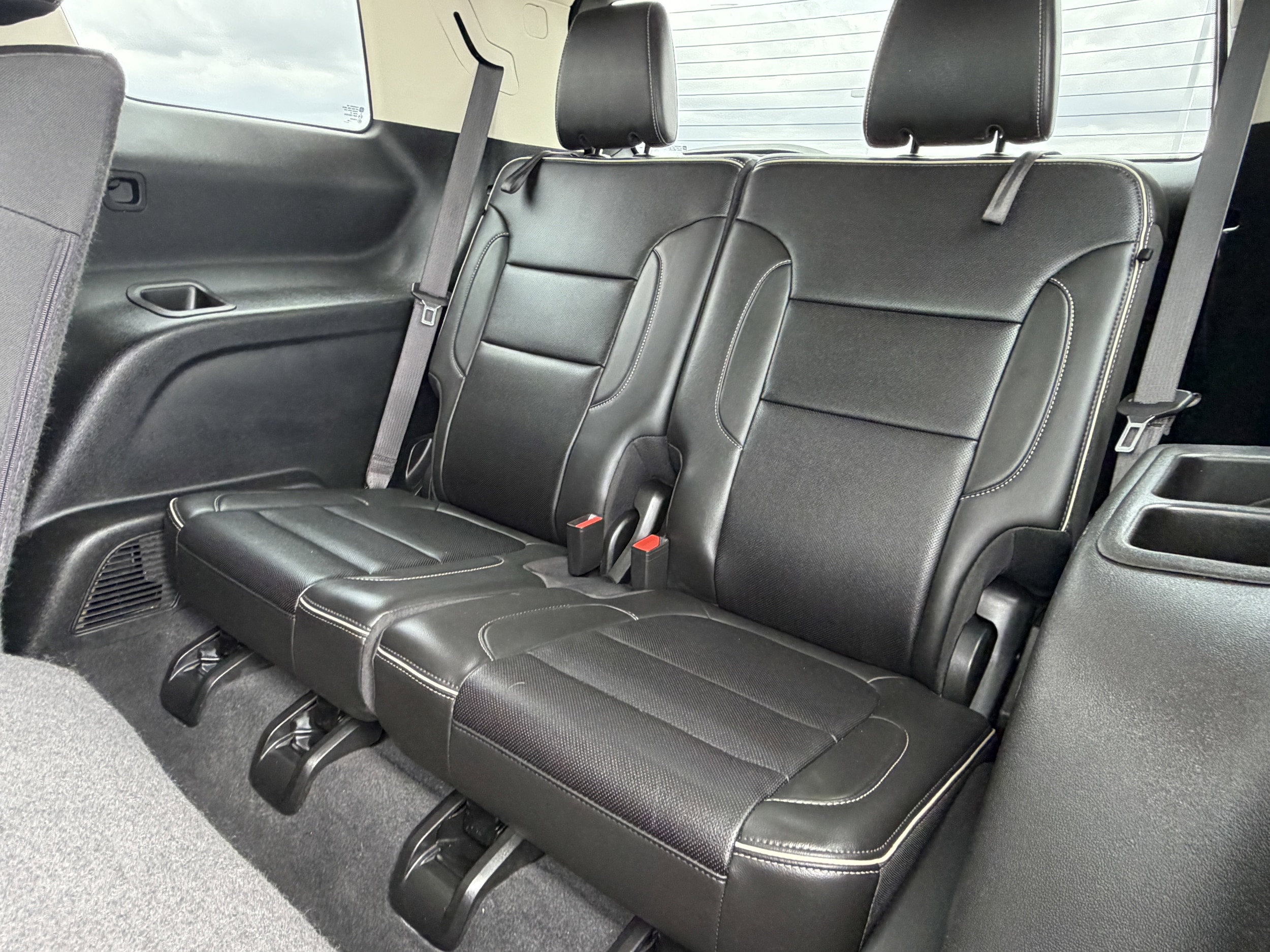 2023 GMC Acadia Denali - Photo 34