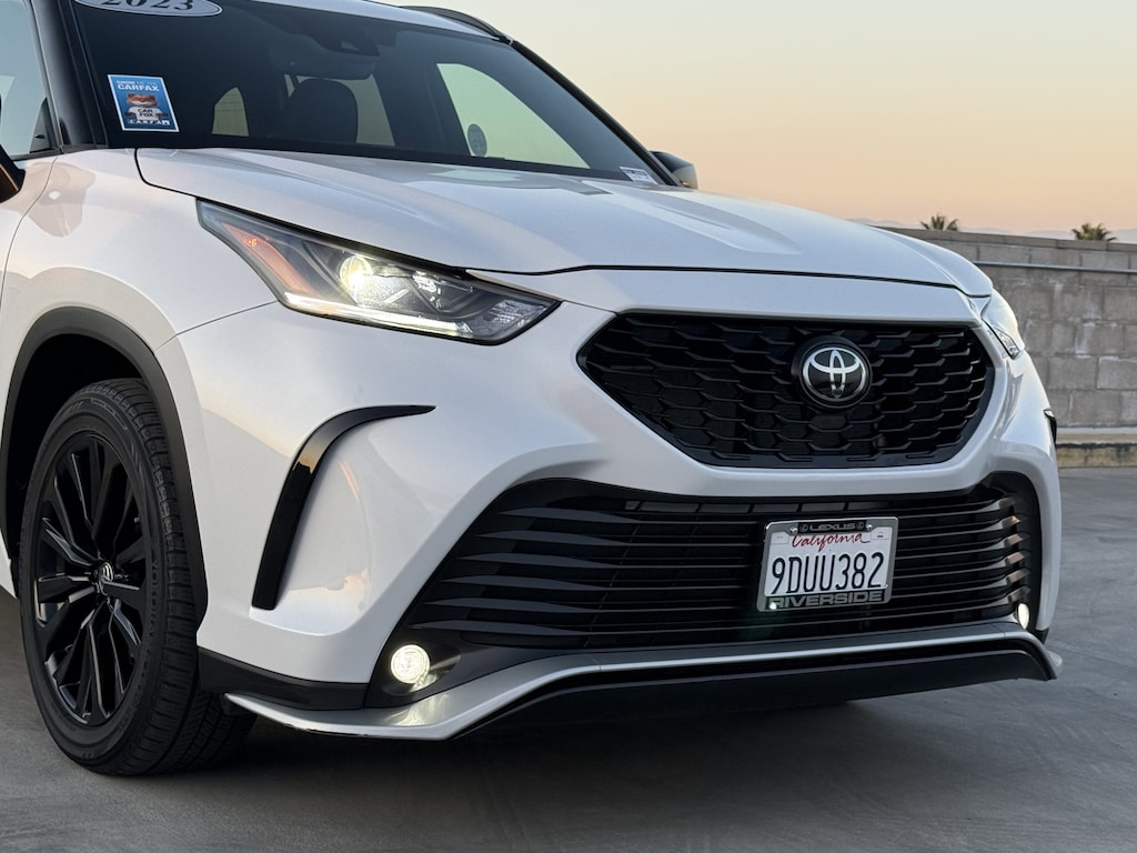 Used 2023 Toyota Highlander XSE SUV