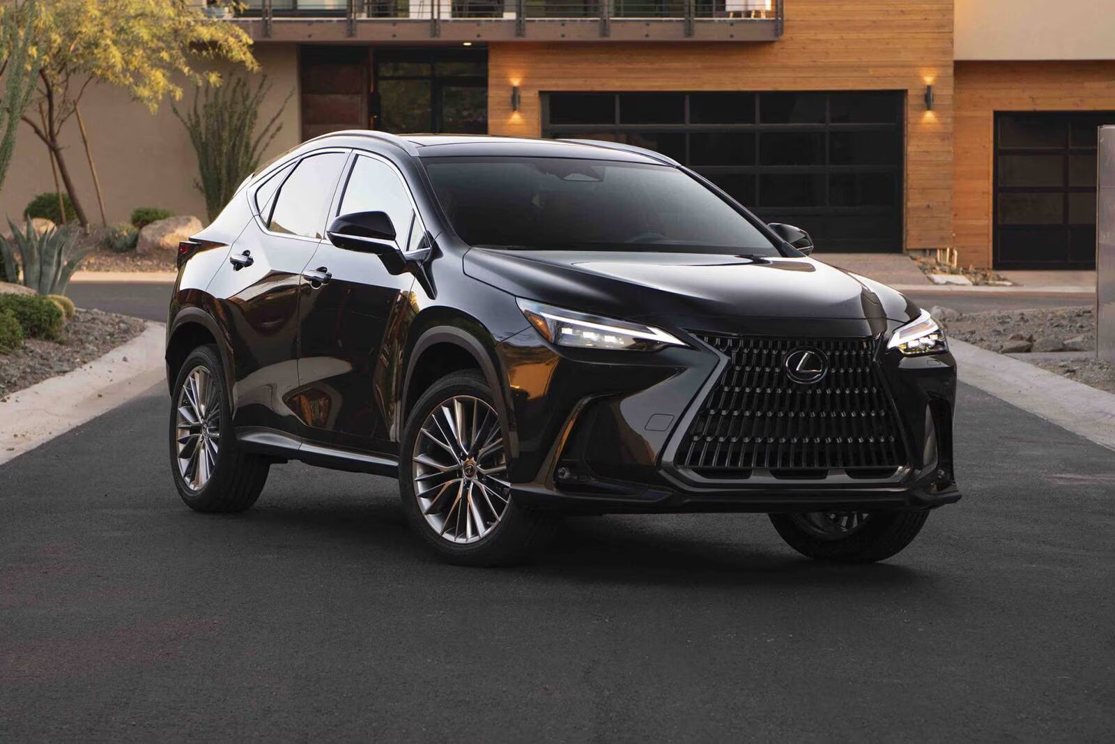  A black lexus nx 350 sitting parked.