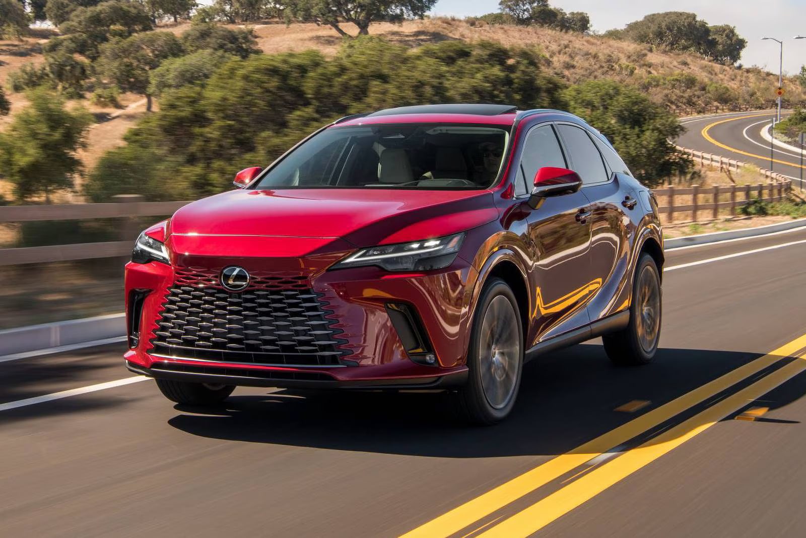 2026 Lexus RX powertrain comparison against rivals