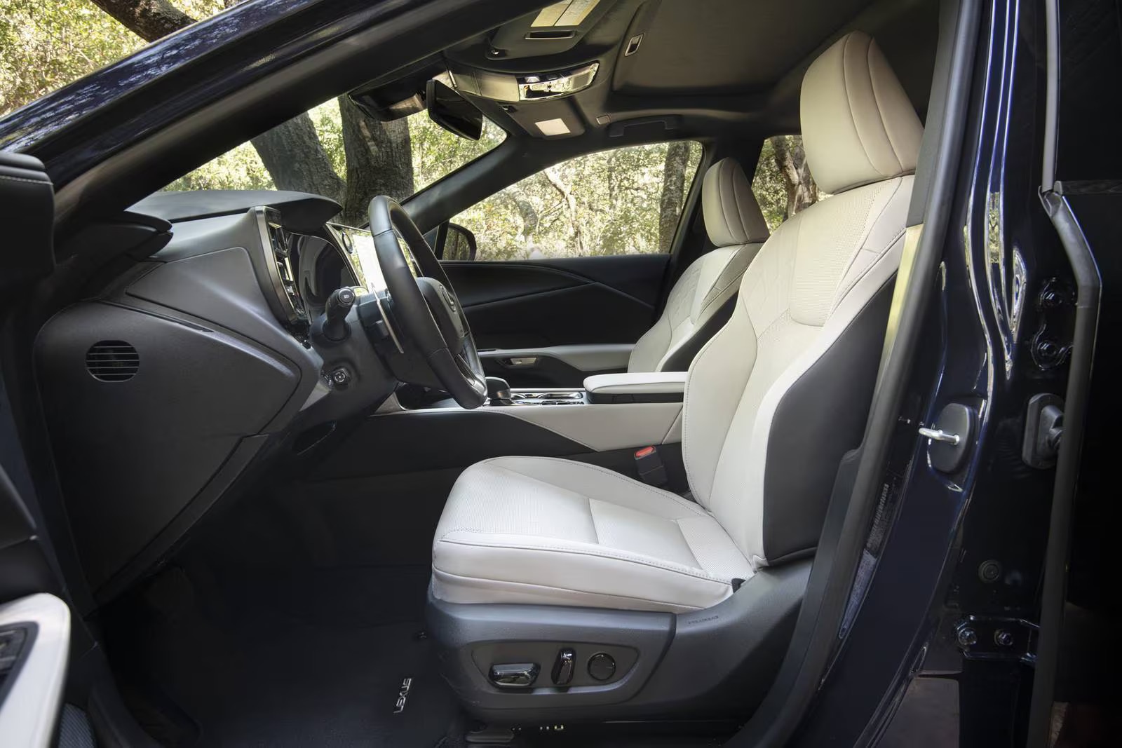 2026 Lexus RX and Audi Q5 interior space comparison