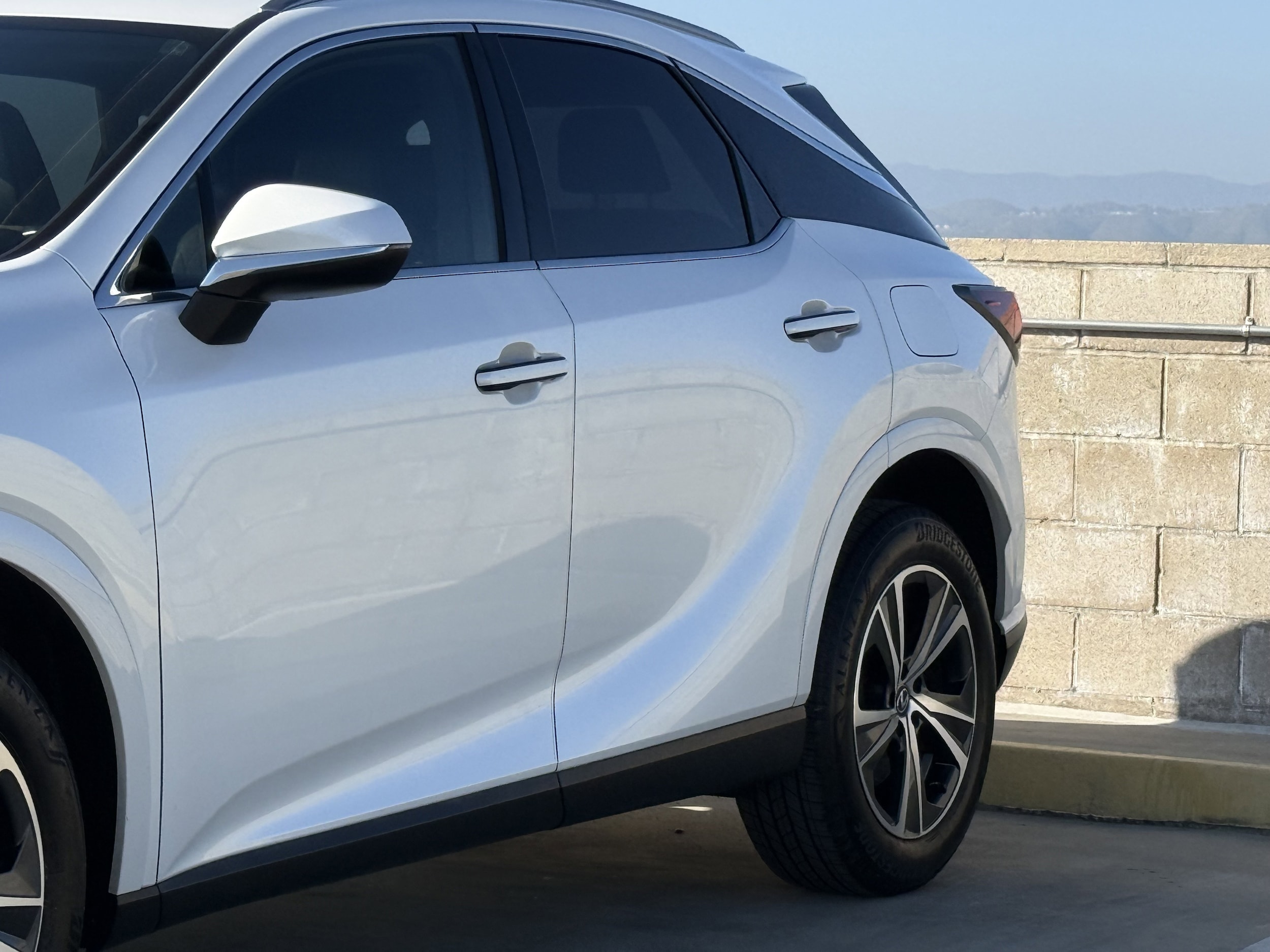2023 LEXUS RX 350 Premium photo 3