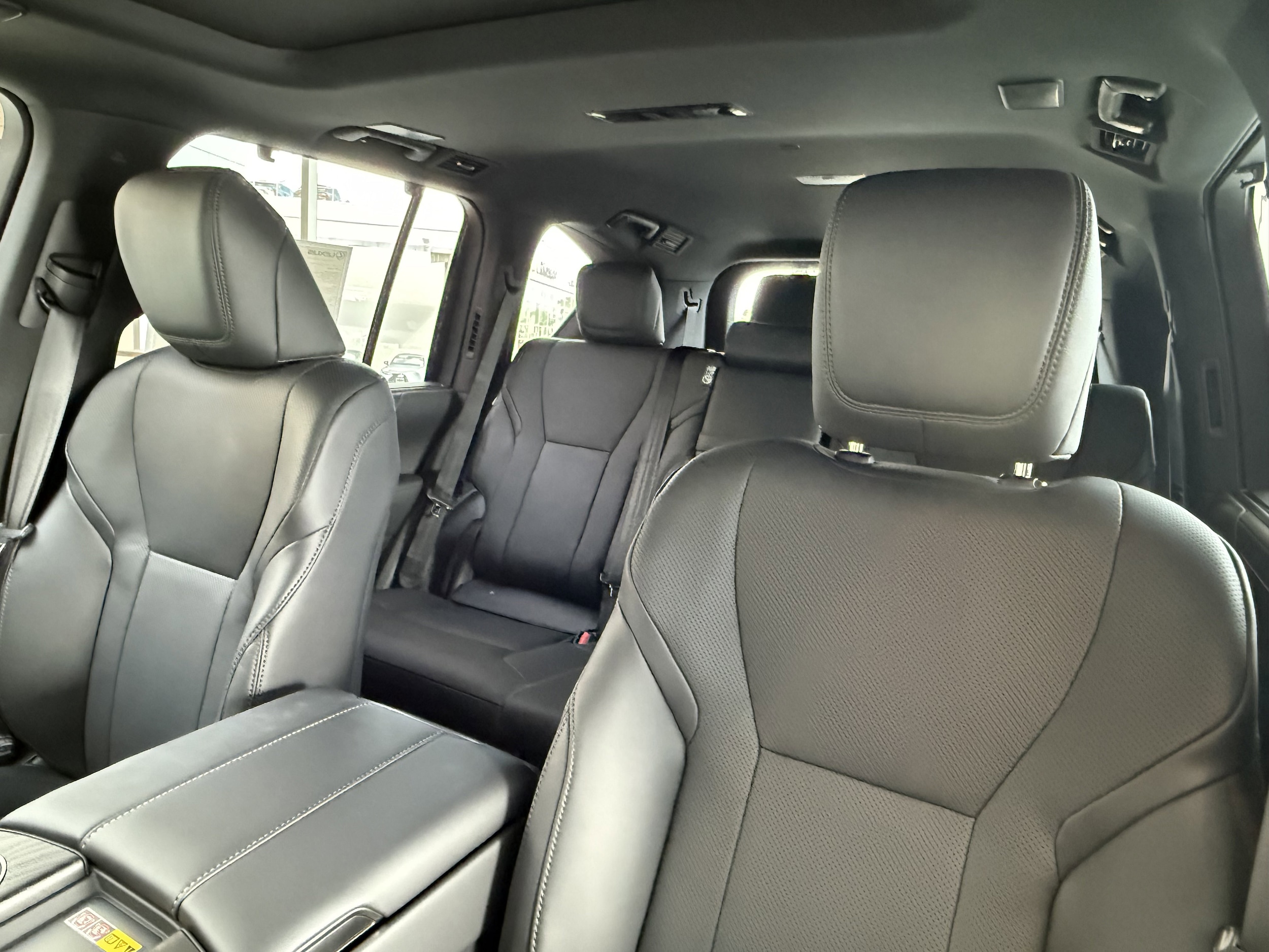 2026 Lexus LX 700h Overtrail - Photo 19