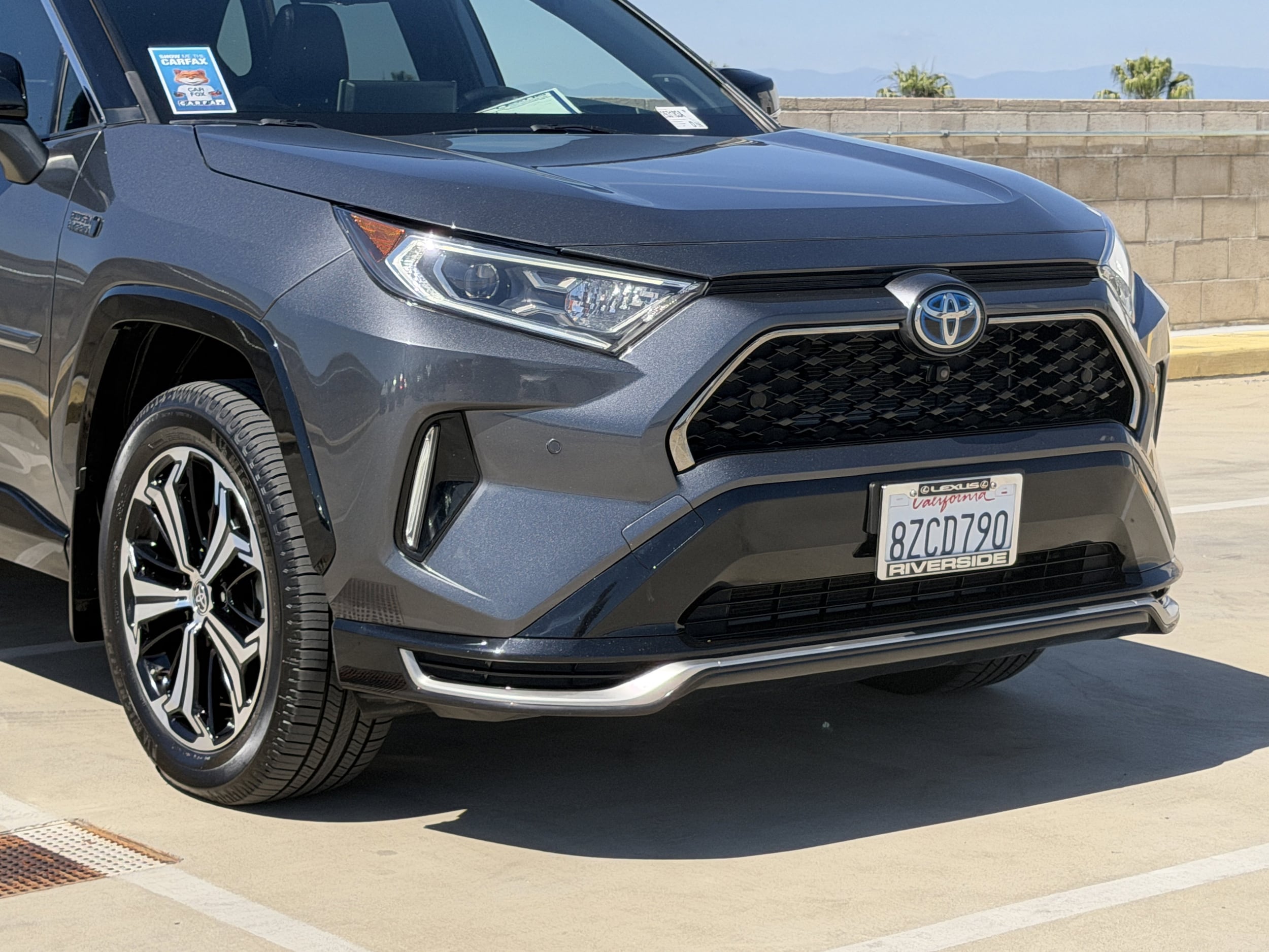 2021 Toyota RAV4 Prime XSE photo 2