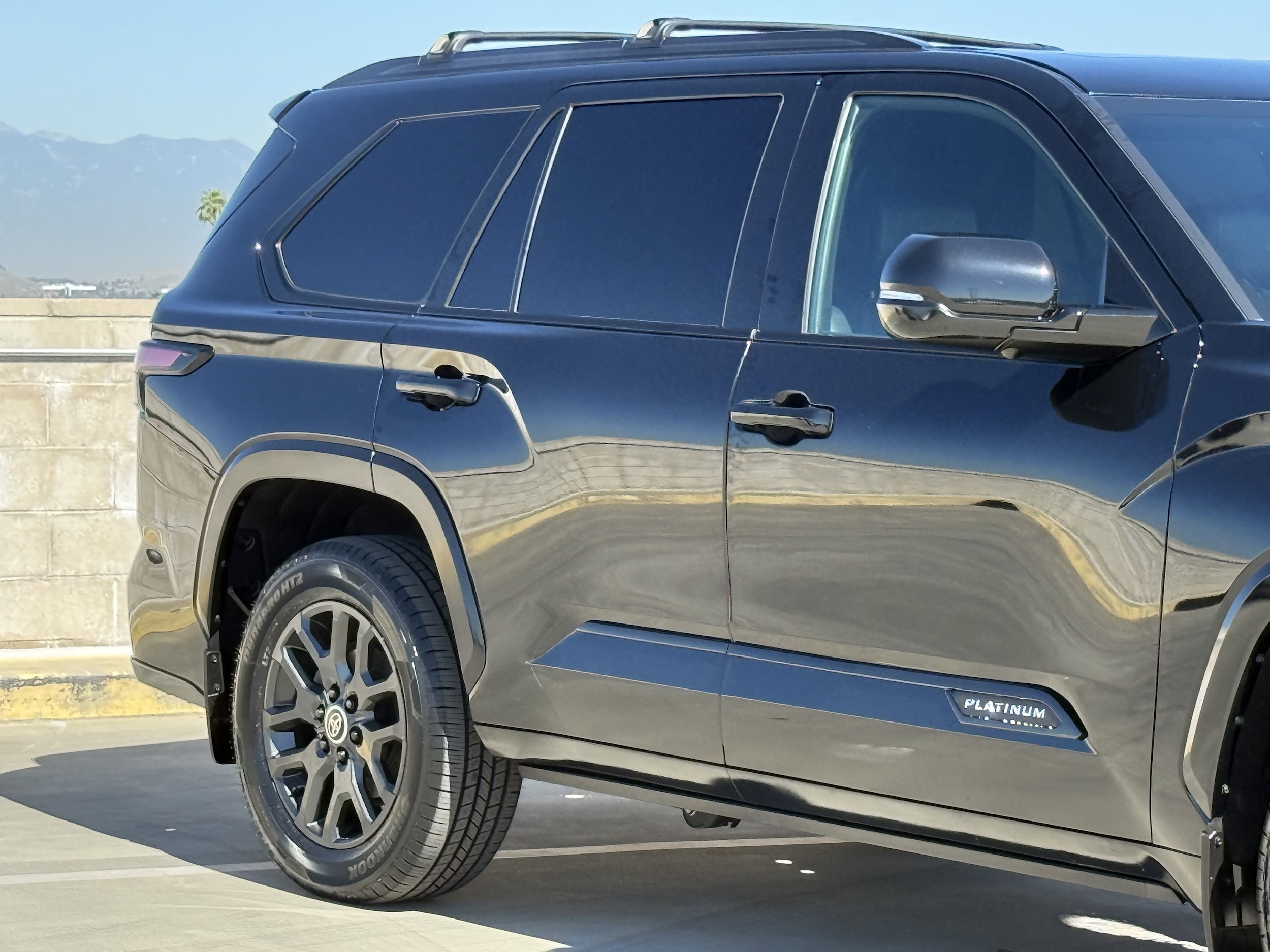 2024 Toyota Sequoia Platinum photo 4