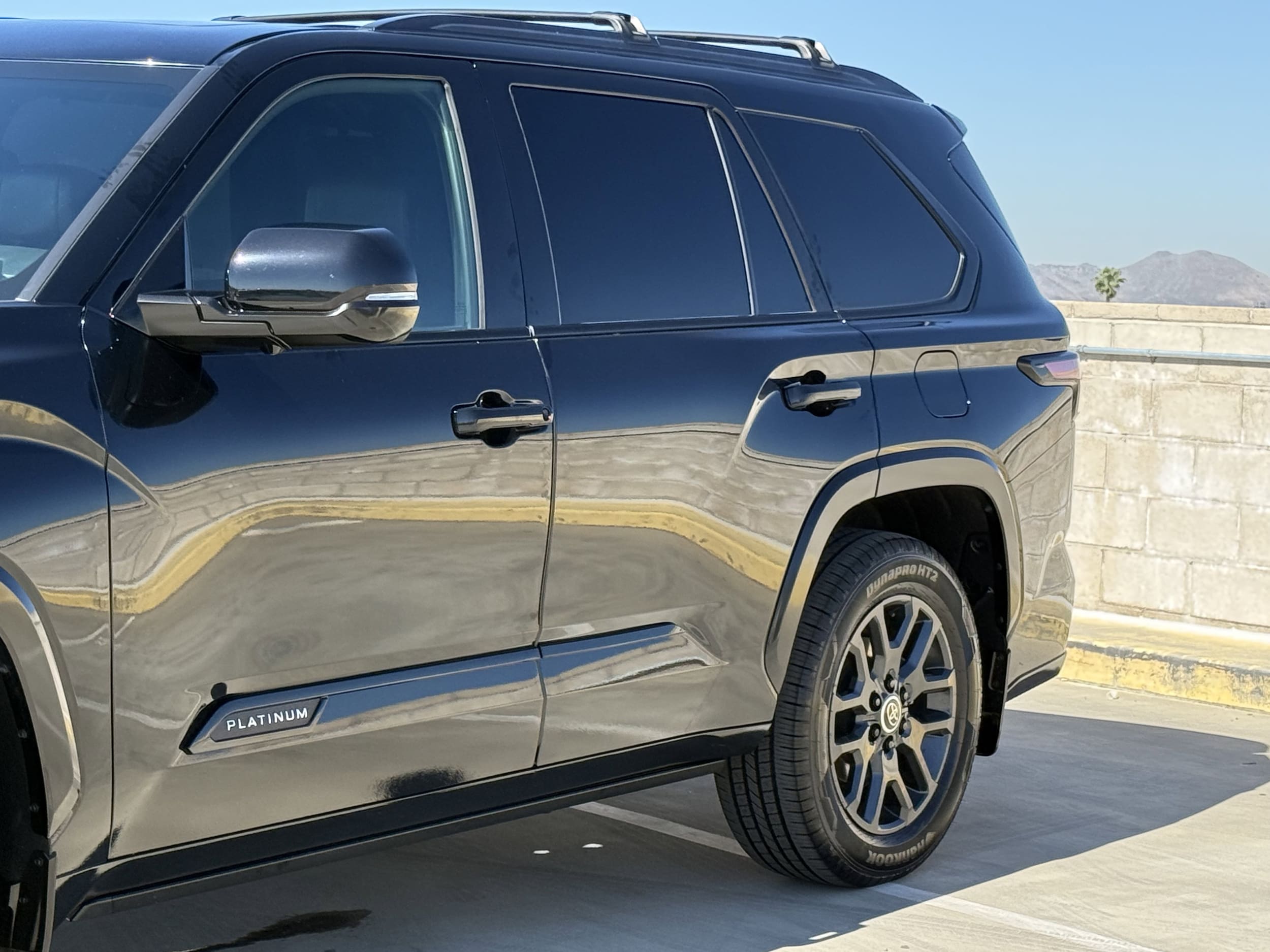 2024 Toyota Sequoia Platinum photo 3