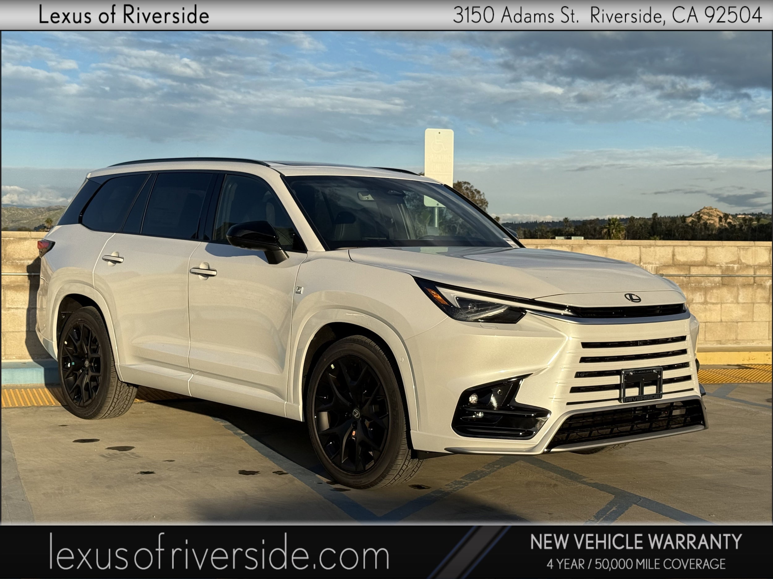 2026 Lexus TX F Sport's photo