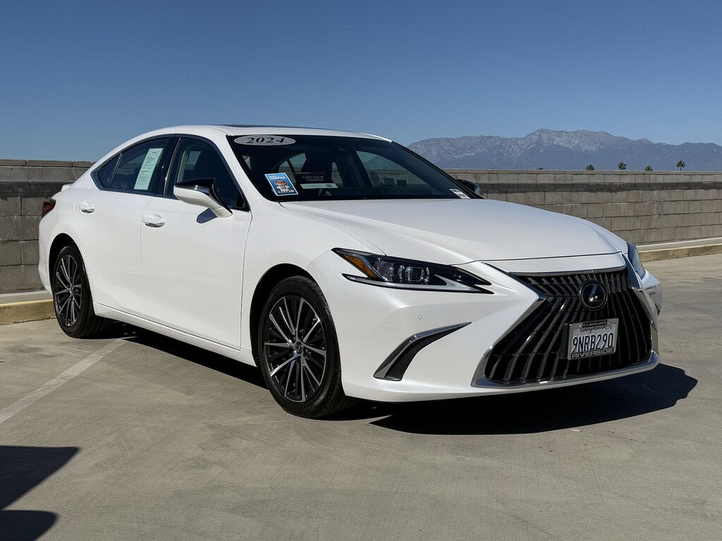 Used 2024 Lexus ES 300h  Sedan