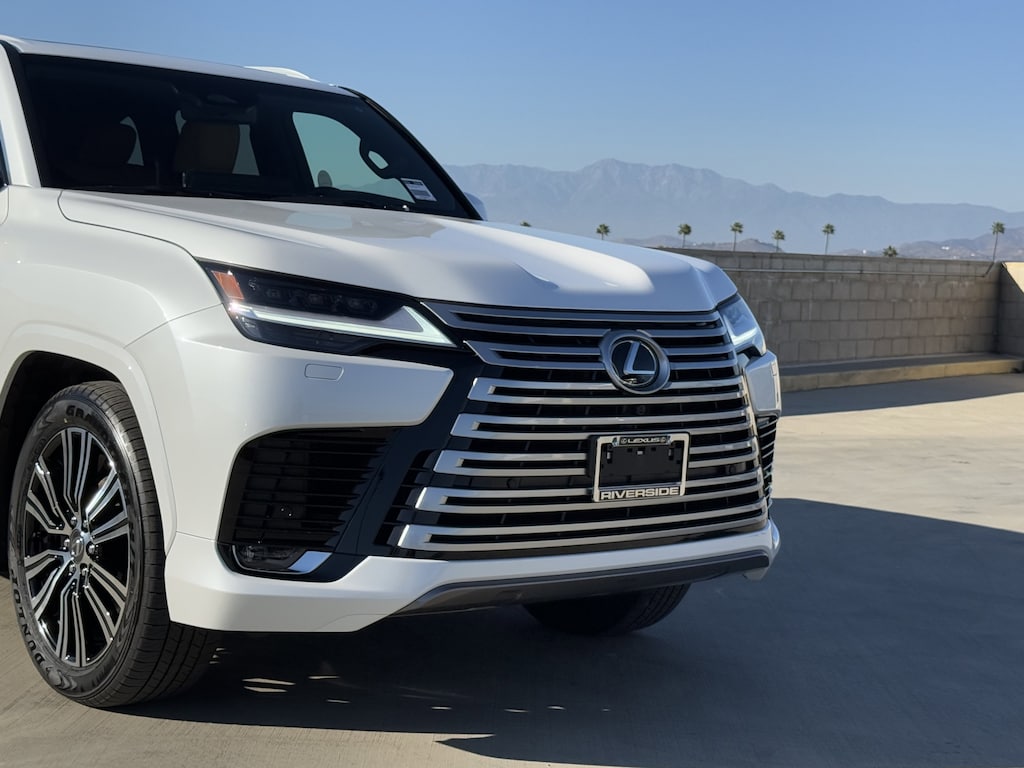 New 2025 Lexus LX 600 LUXURY Sport Utility
