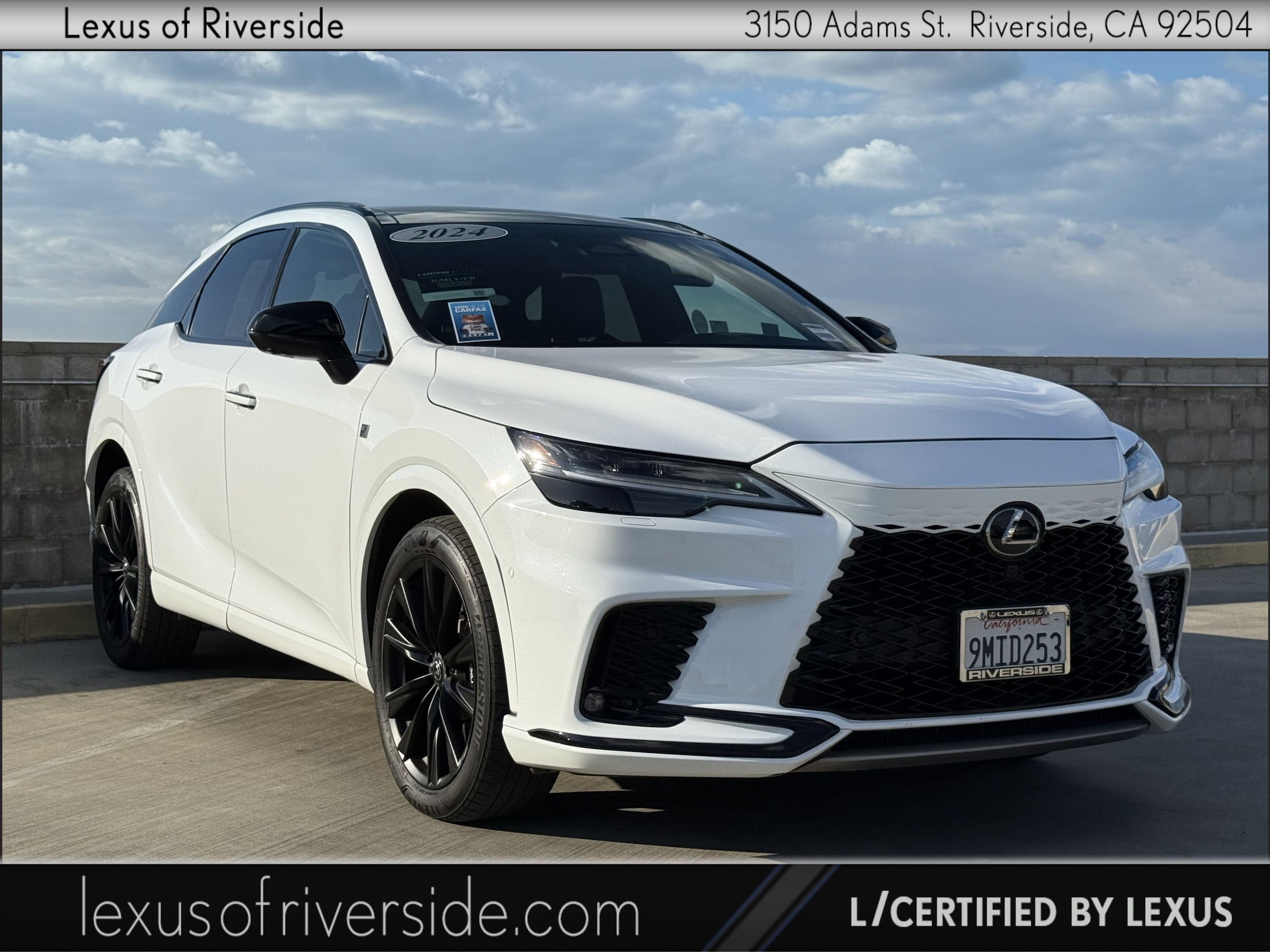 2024 Lexus RX Hybrid 500h's photo