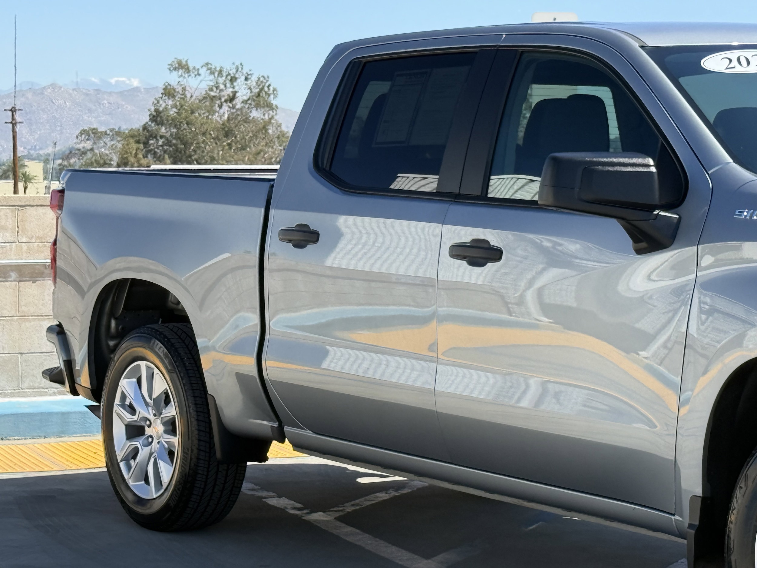 2024 Chevrolet Silverado 1500 Custom photo 4