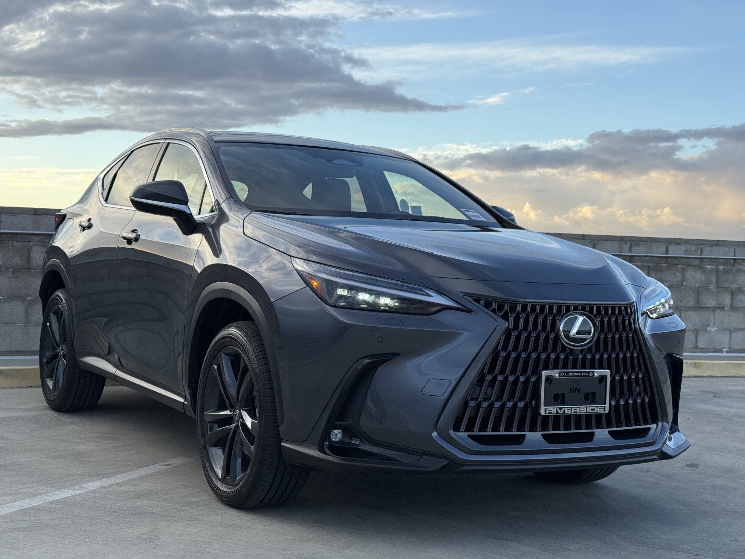 2026 Lexus NX Luxury AWD photo 2
