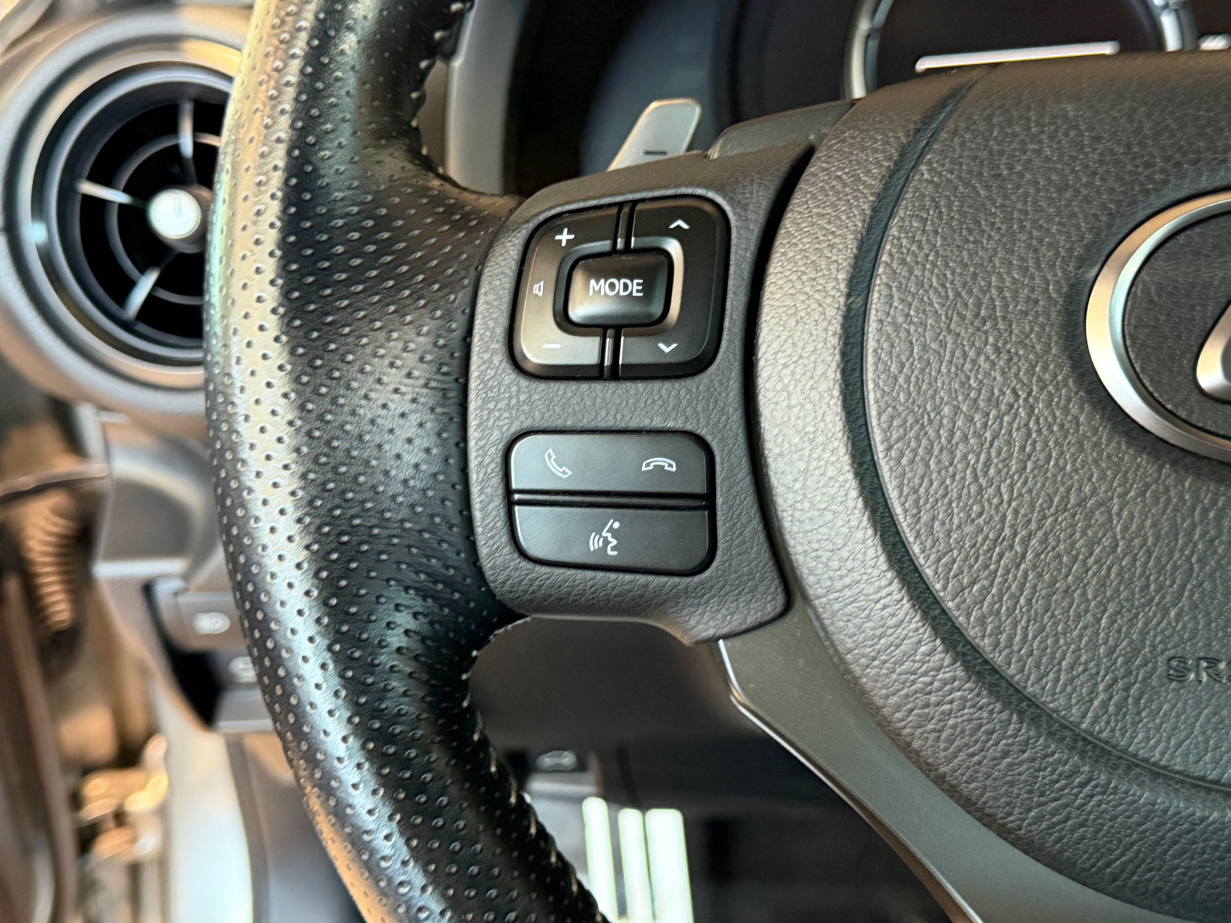 2023 Lexus IS 500 F SPORT PERFORMANCE - Photo 19