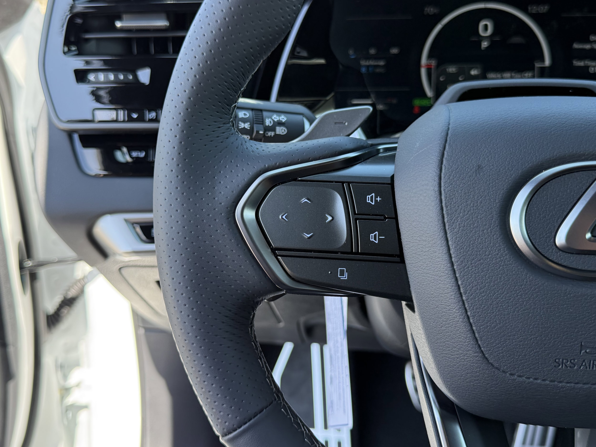 2026 Lexus RX 500h F-Sport - Photo 22
