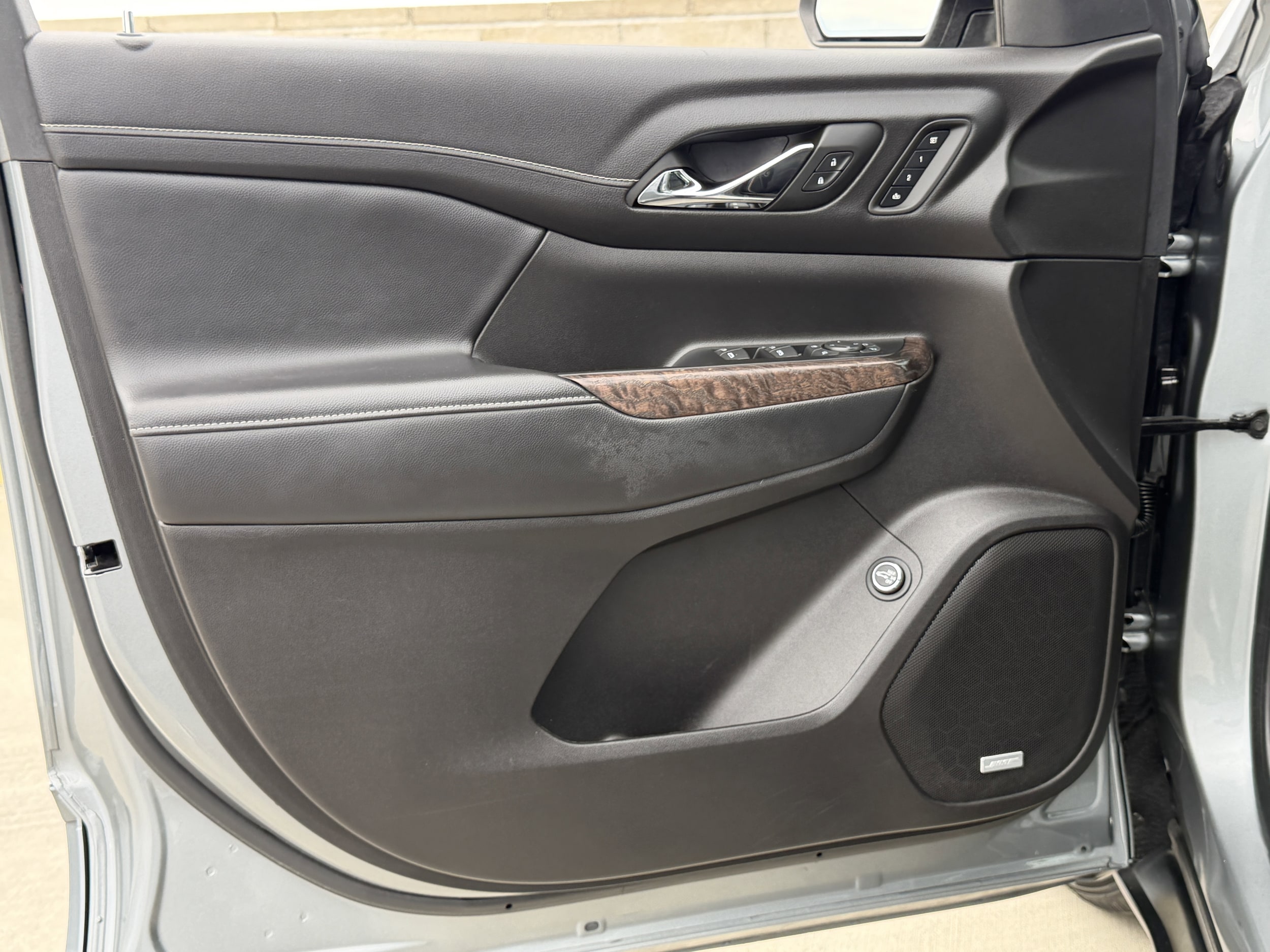 2023 GMC Acadia Denali - Photo 16