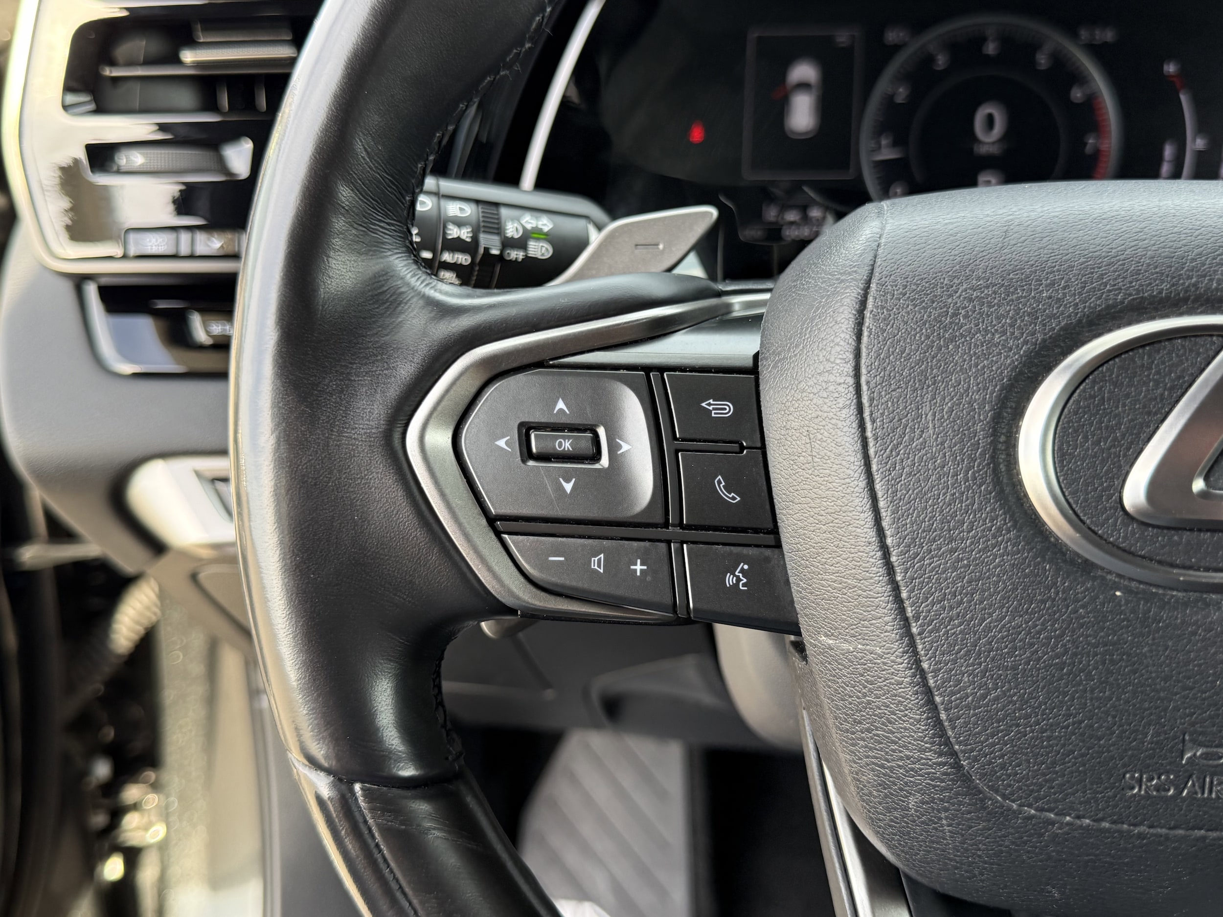 2024 Lexus RX 350 - Photo 22