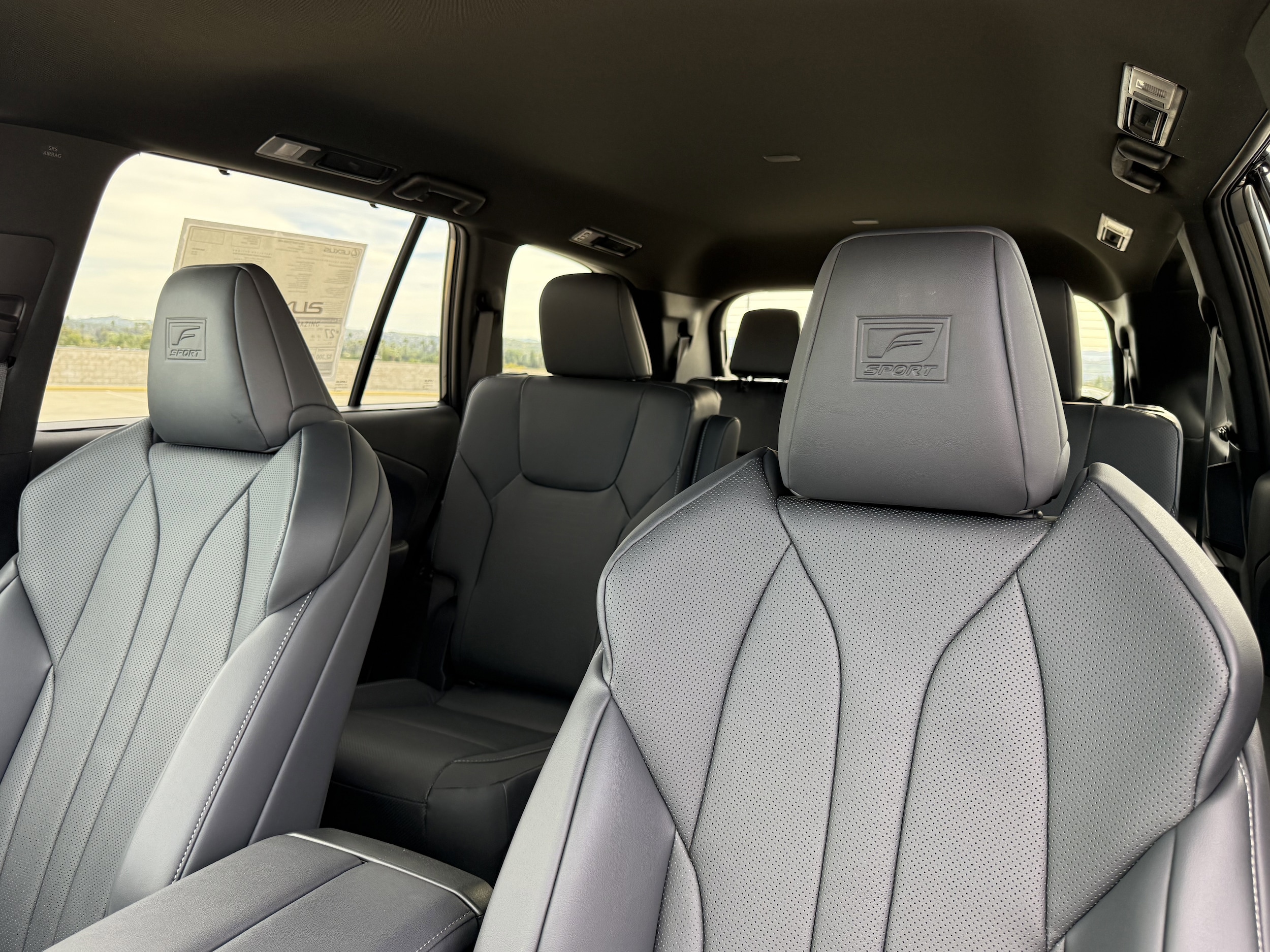 2026 Lexus TX 500h F-Sport Premium - Photo 18