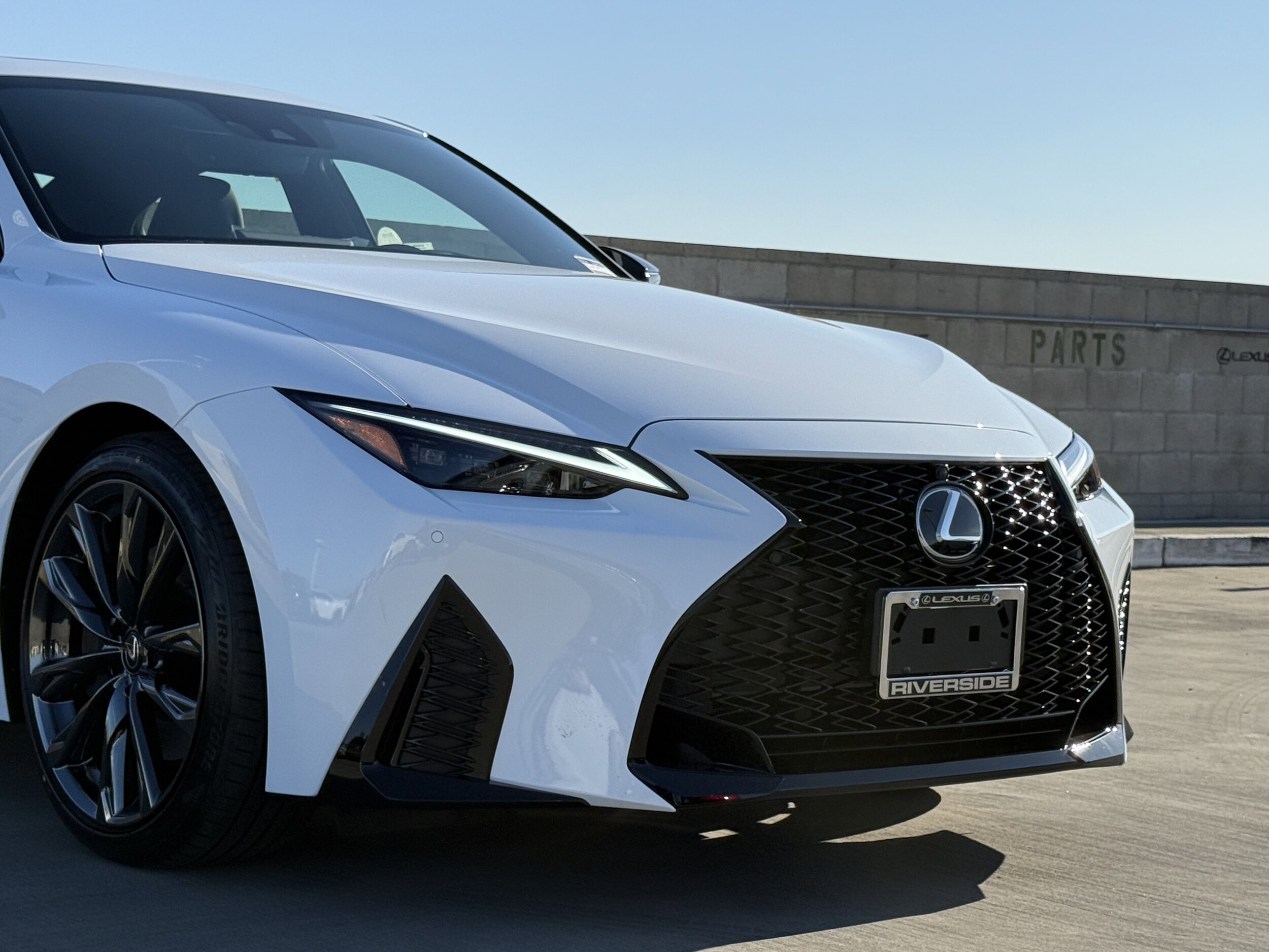 2025 Lexus IS 350 F SPORT photo 3