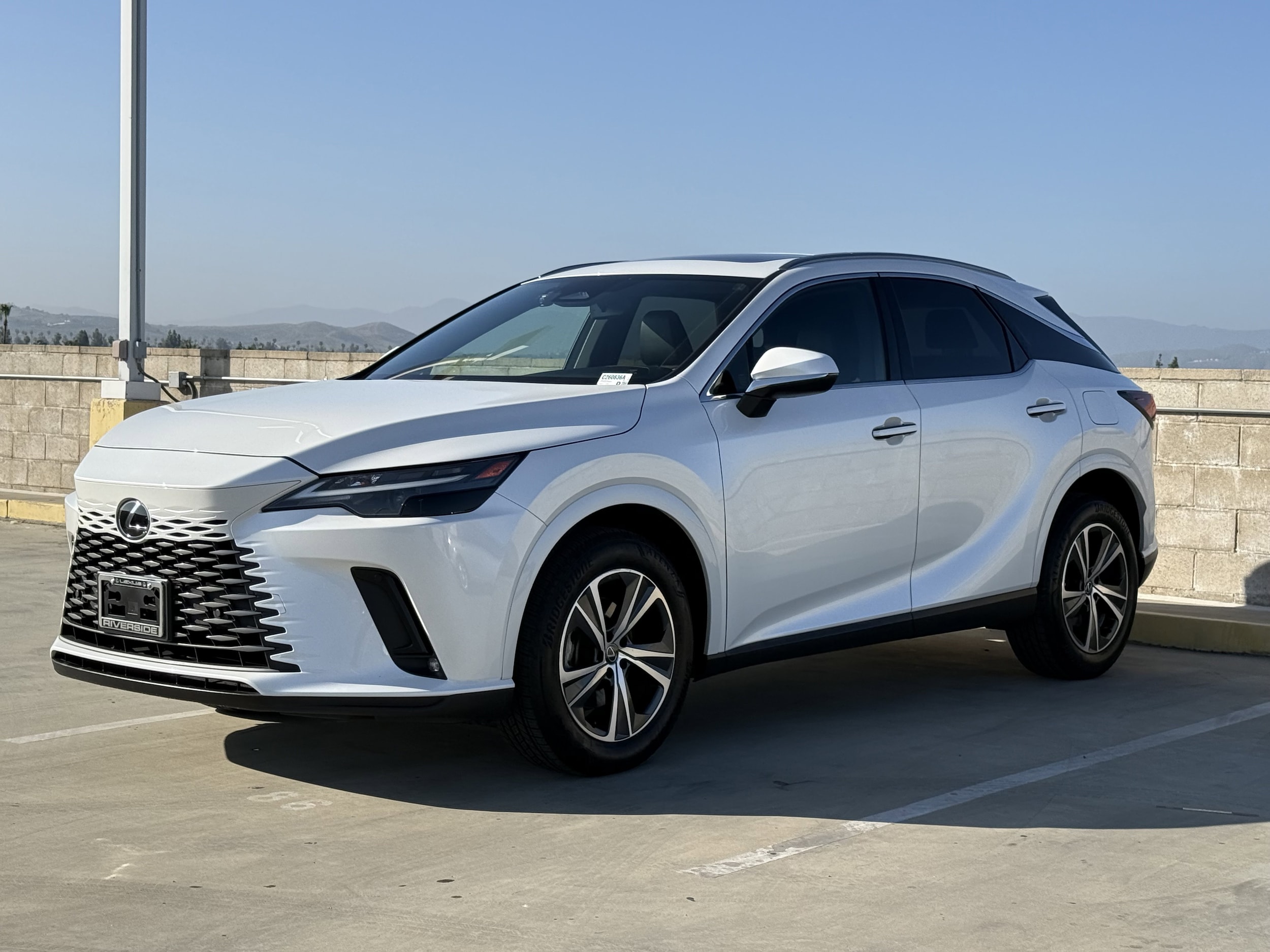 2023 LEXUS RX 350 Premium photo 6