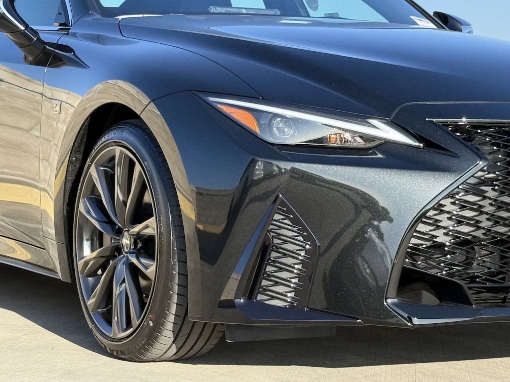 New 2025 Lexus IS IS 300 F SPORT Design SEDAN