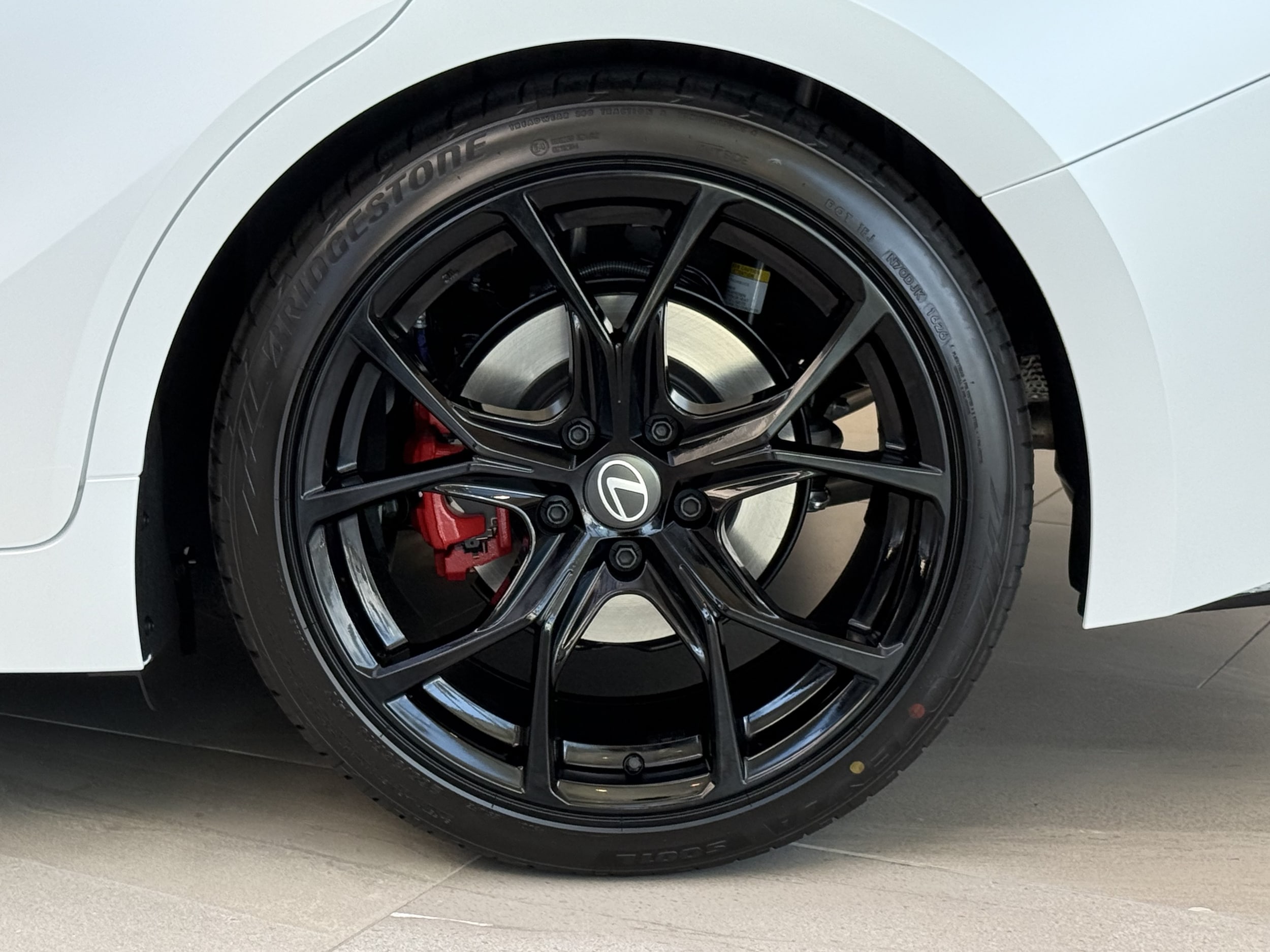 2026 Lexus IS 350 F SPORT - Photo 14