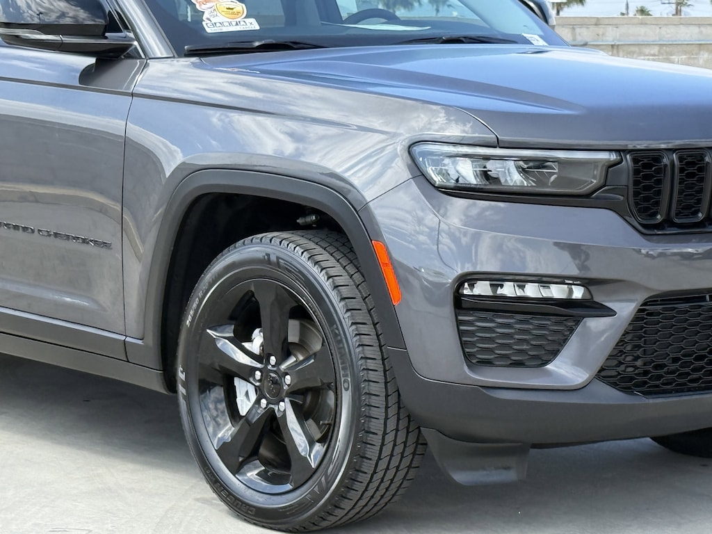 Used 2024 Jeep Grand Cherokee Limited SUV