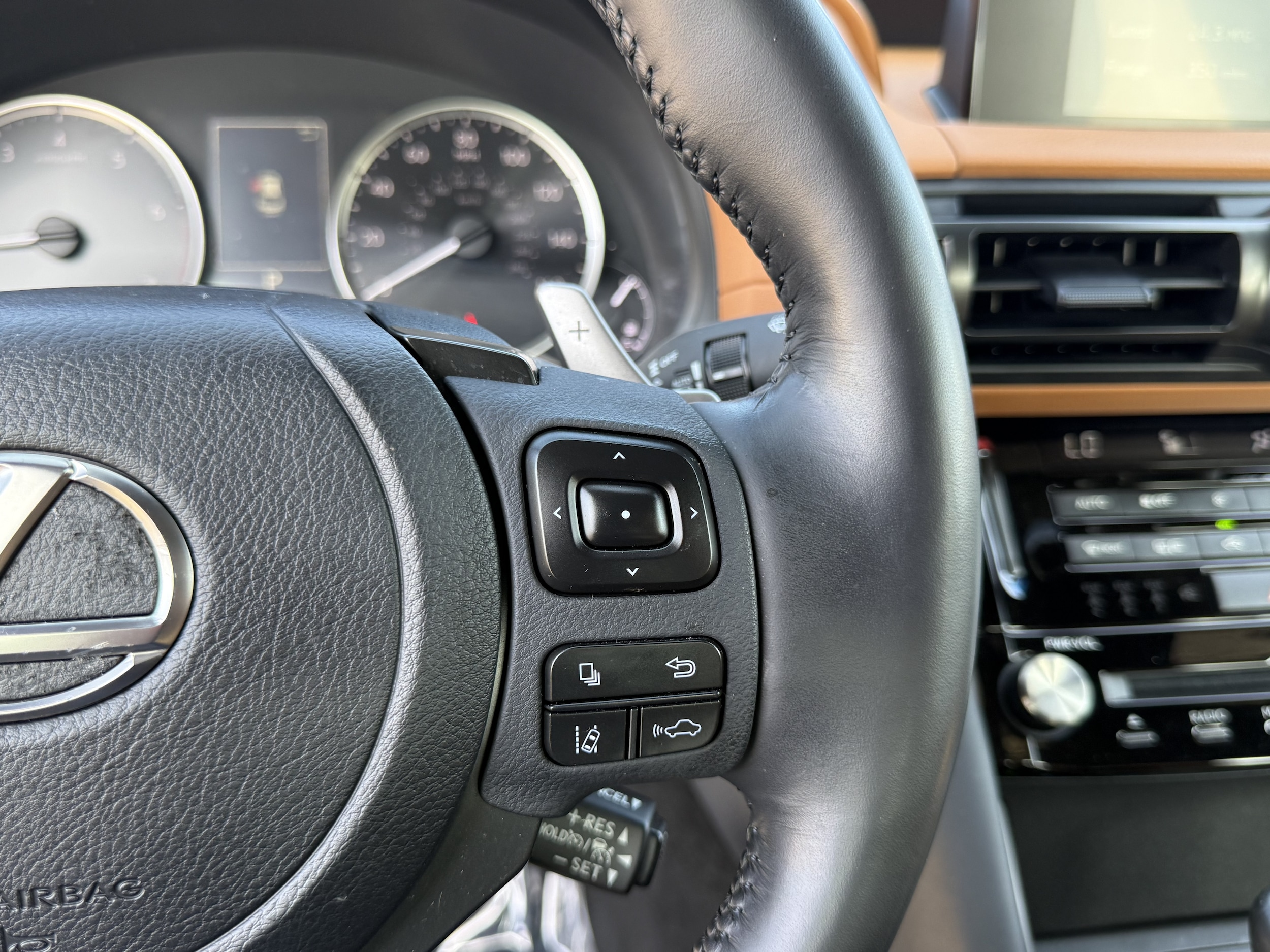 2024 Lexus IS 300 - Photo 24