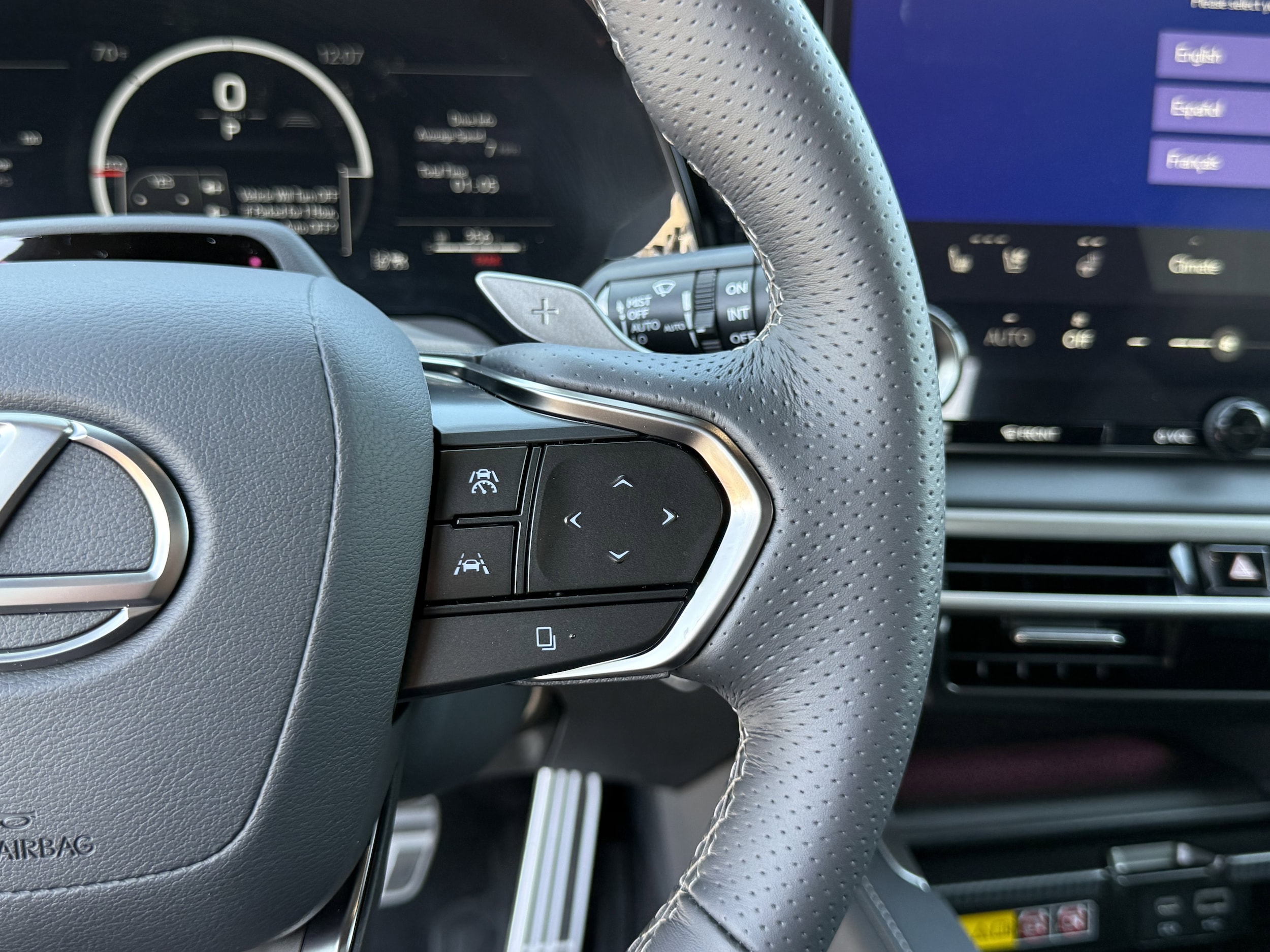 2026 Lexus RX 500h F-Sport - Photo 23