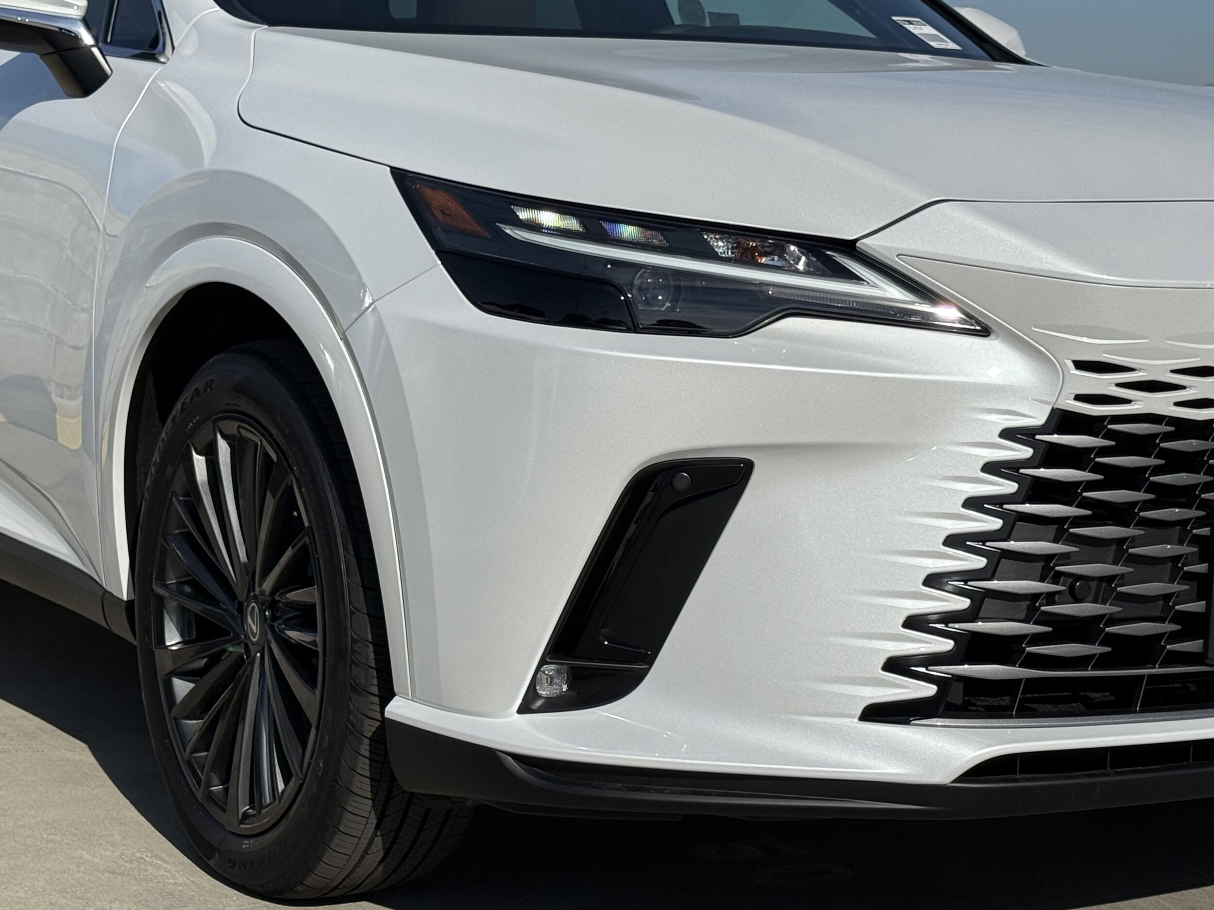 2026 Lexus RX 350 Premium photo 4