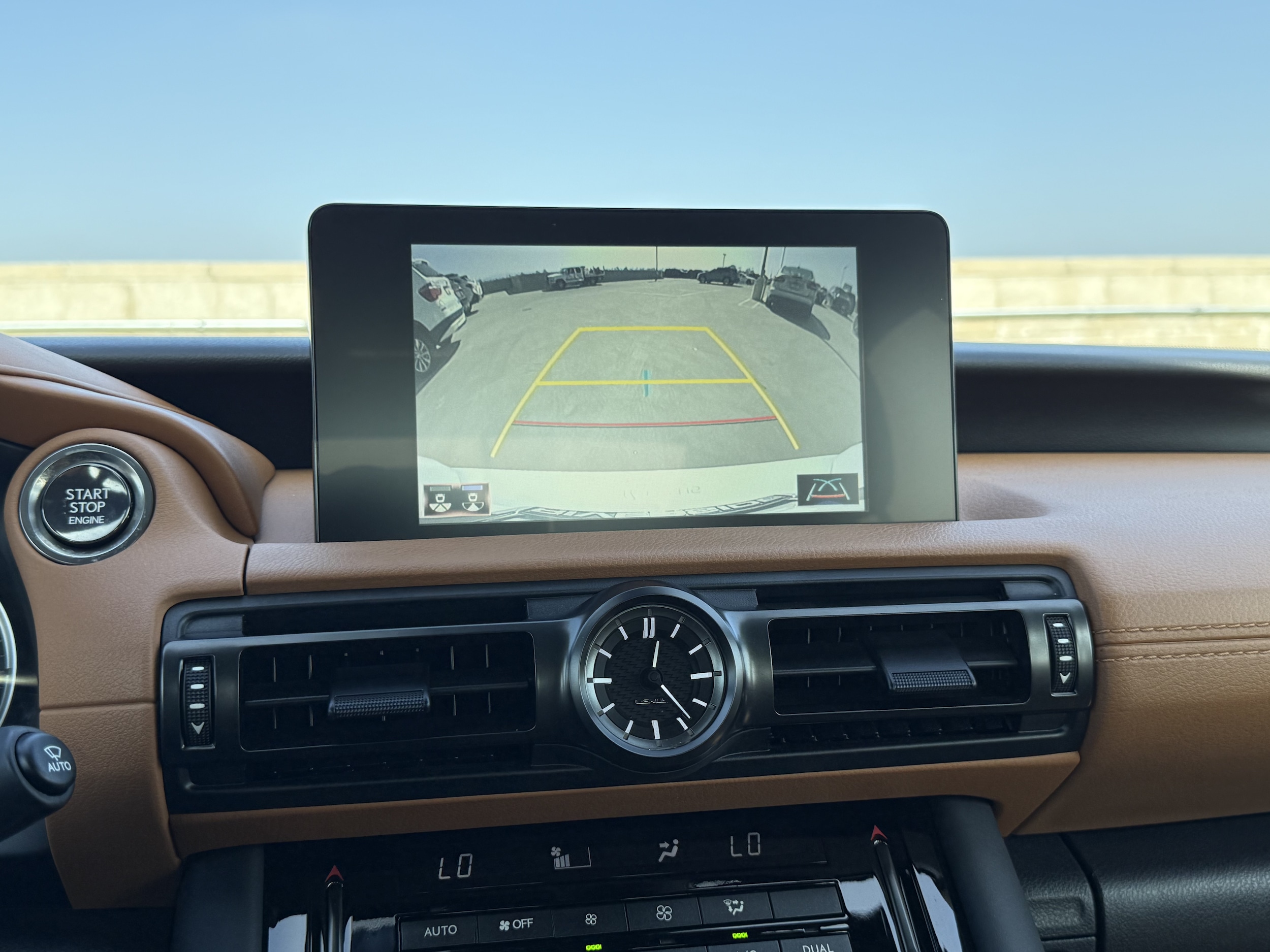 2024 Lexus IS 300 - Photo 28
