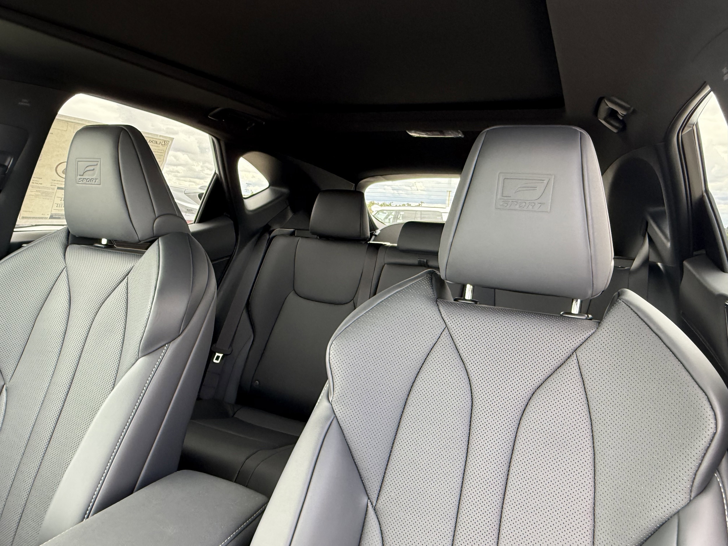 2026 Lexus NX 350h F-Sport - Photo 19