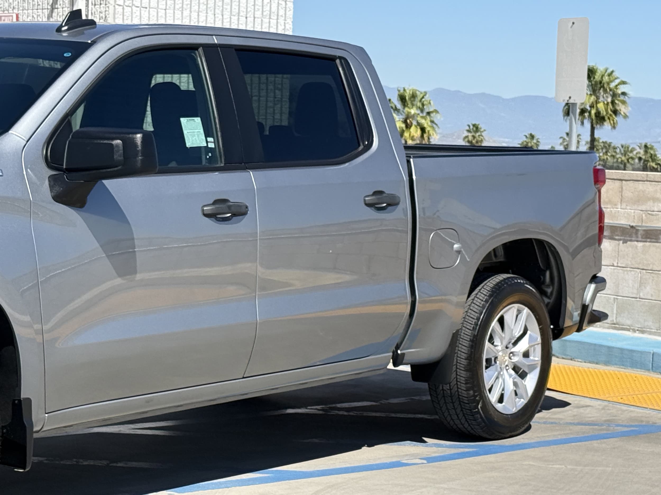 2024 Chevrolet Silverado 1500 Custom photo 3