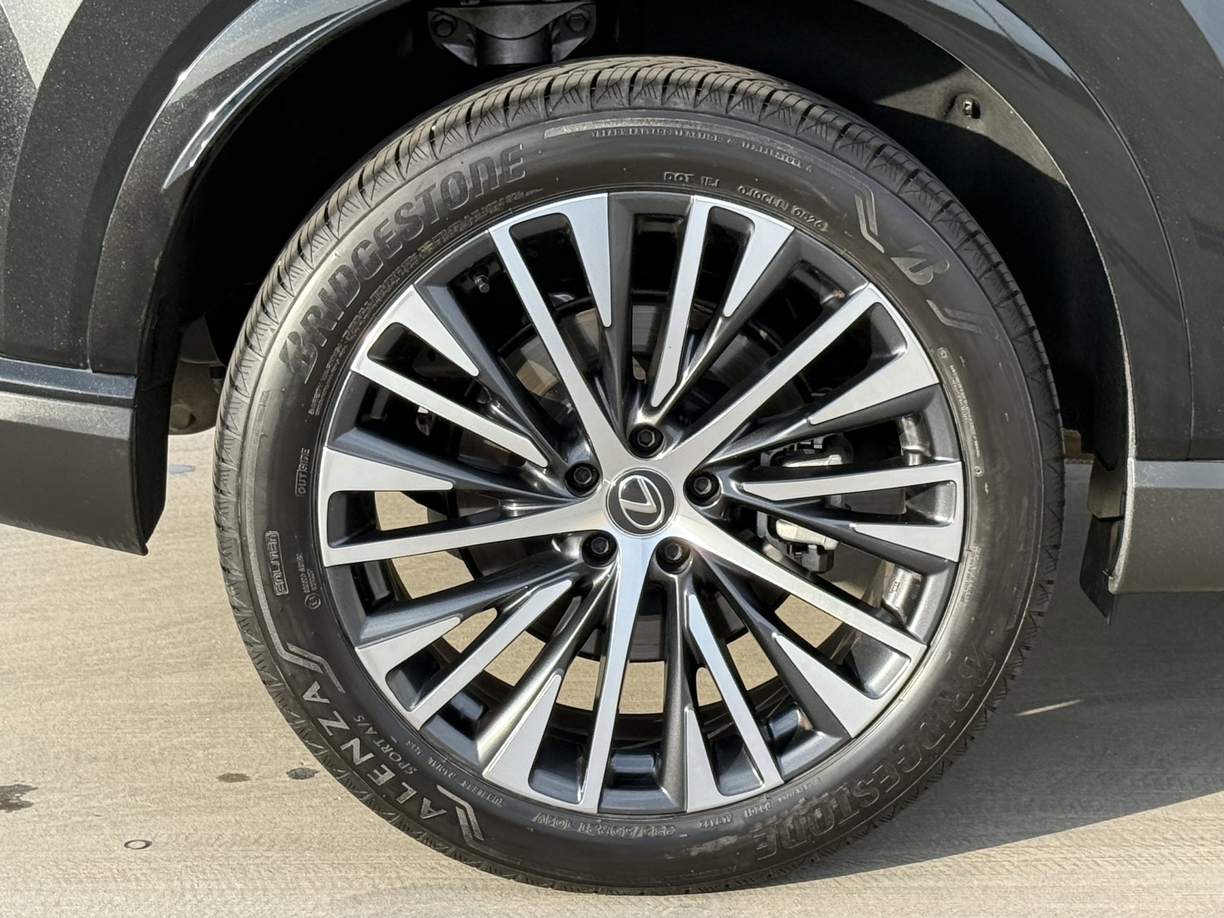 2024 Lexus RX 350 - Photo 14