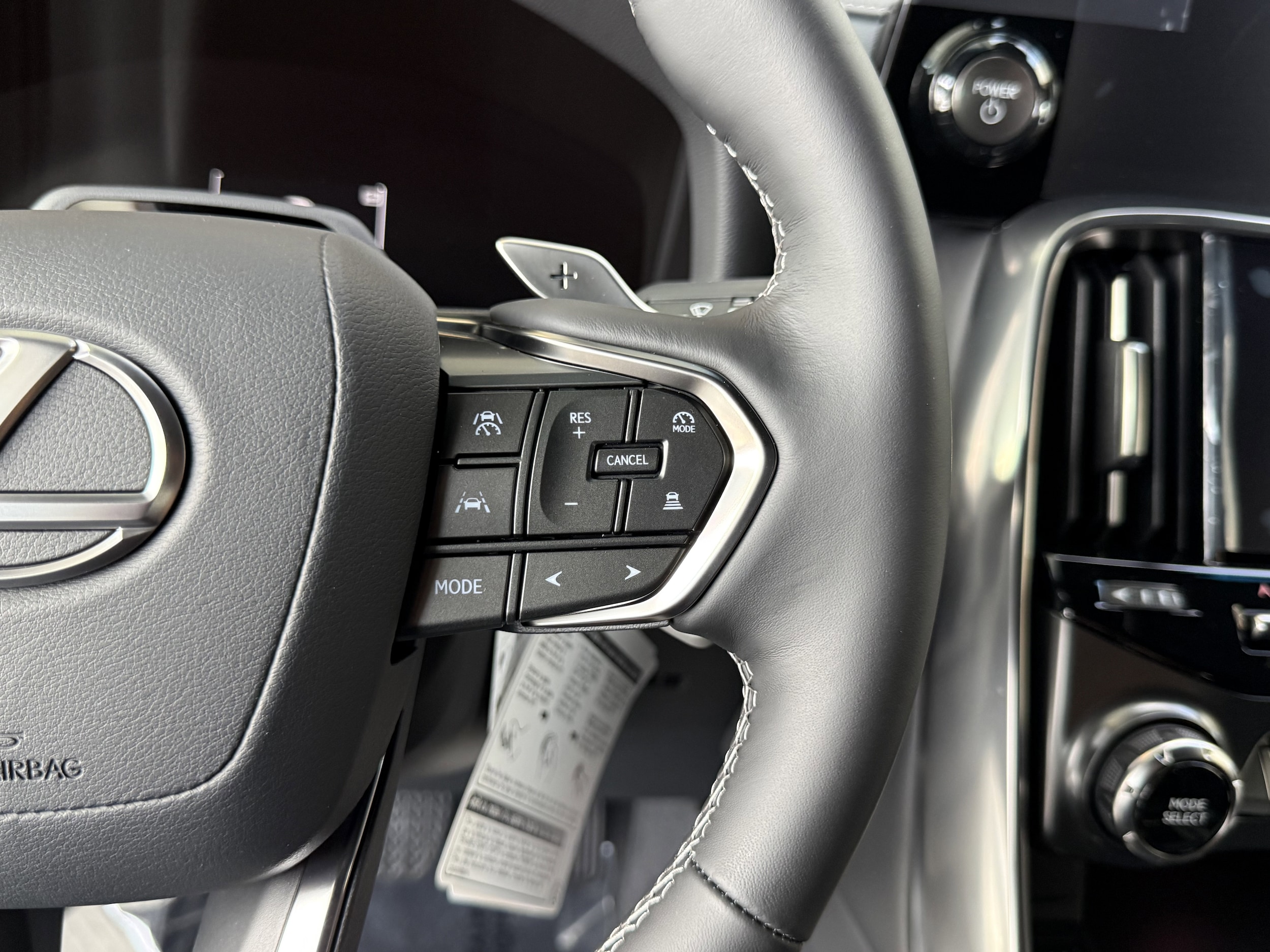 2026 Lexus LX 700h Overtrail - Photo 23