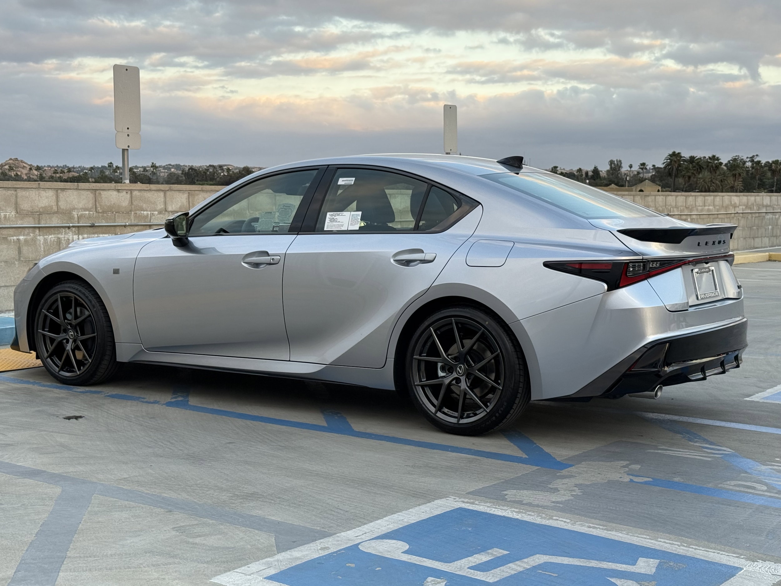 2026 Lexus IS 350 F SPORT DESIGN - Photo 9