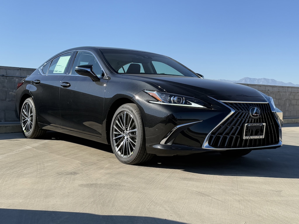 New 2025 Lexus ES ES 300h SEDAN
