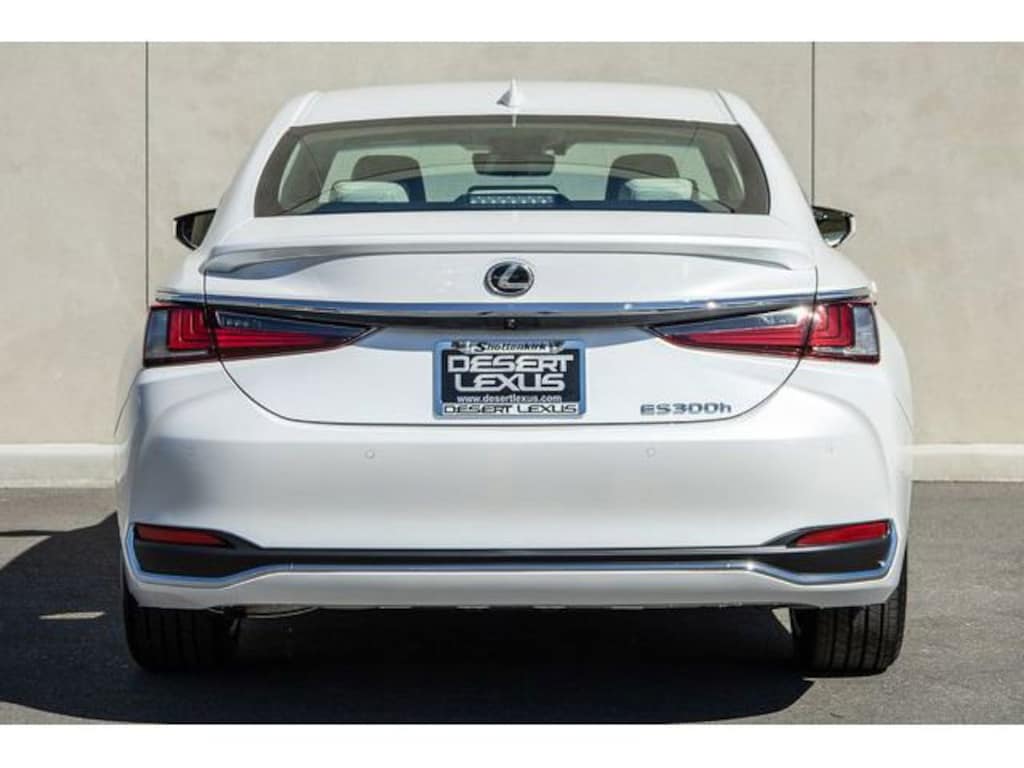 New 2025 Lexus ES 300h SEDAN