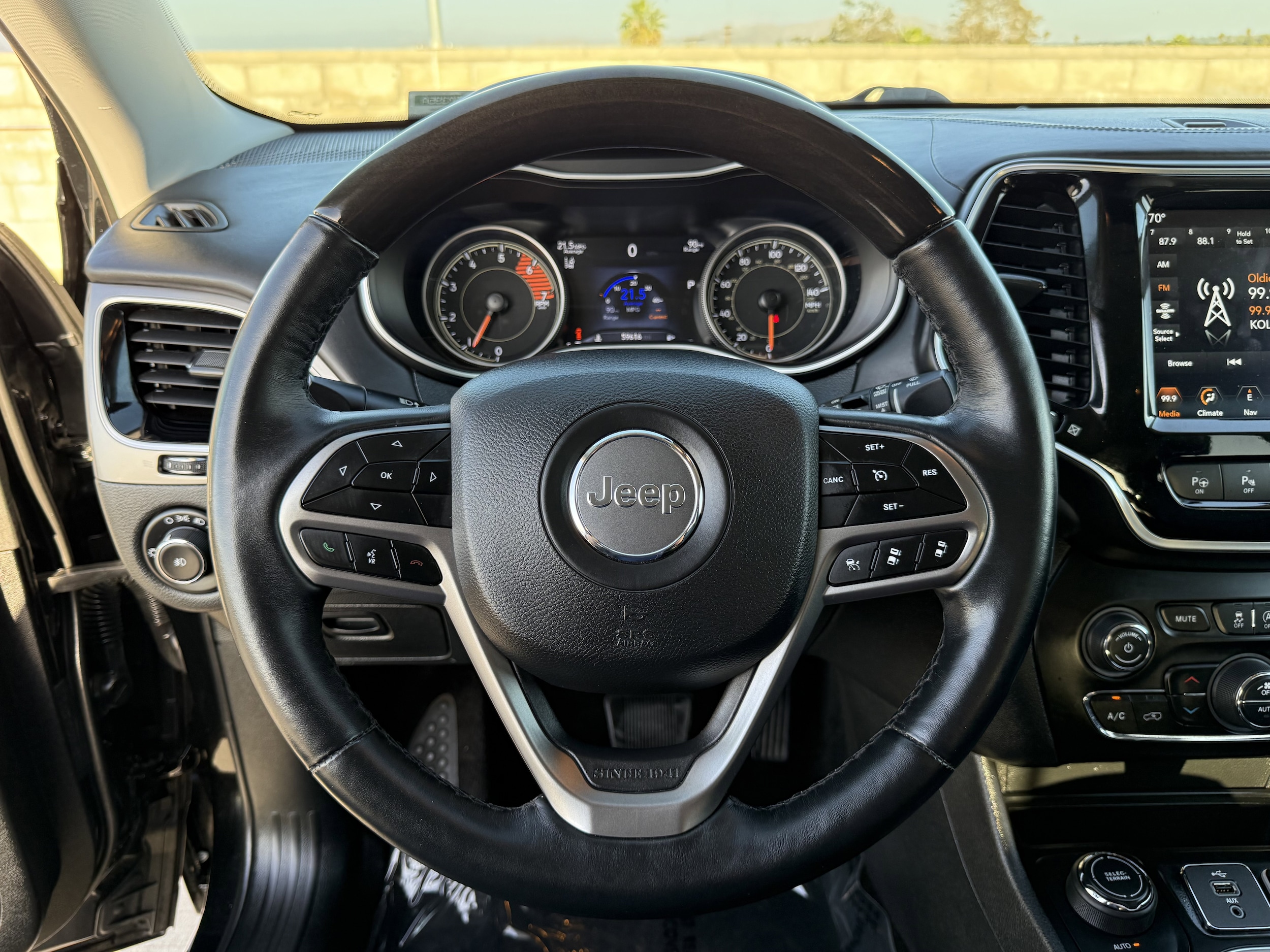 2019 Jeep Cherokee Overland - Photo 20