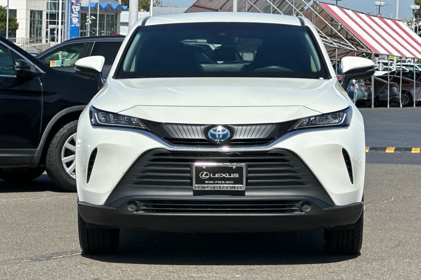 Thumbnail: 2021 Toyota Venza - 10
