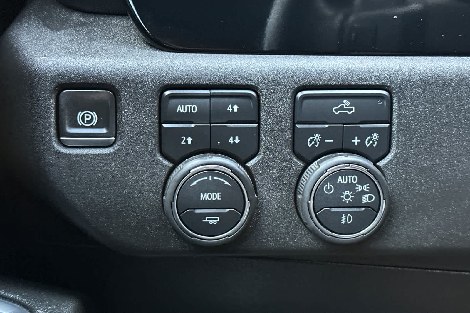 Thumbnail: 2024 Chevrolet Silverado 1500 - 30