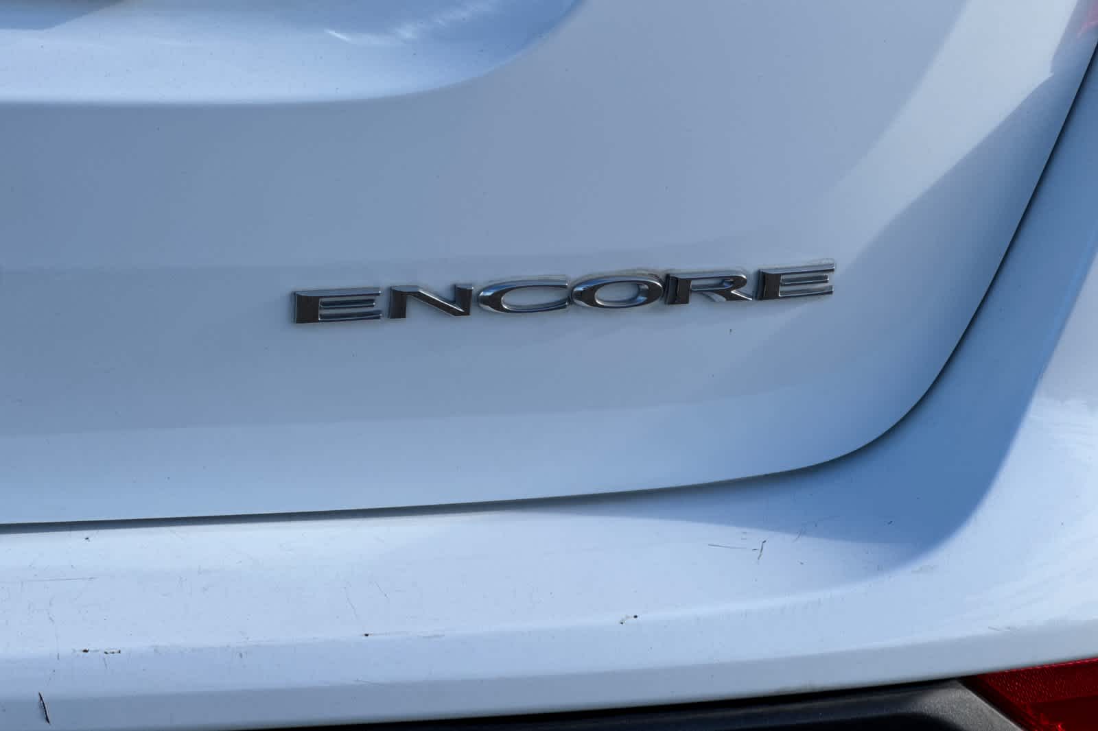 Thumbnail: 2019 Buick Encore - 31