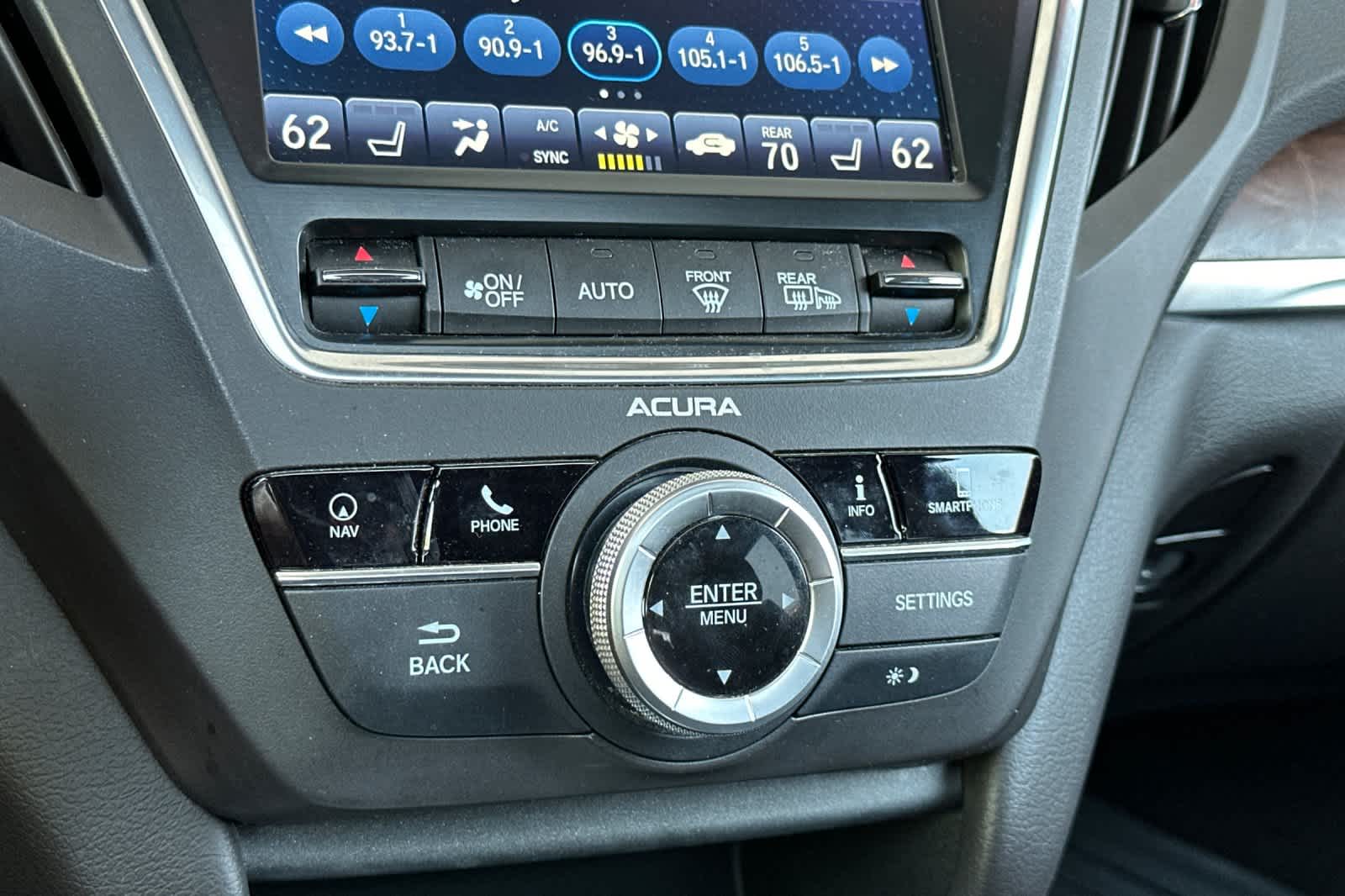 Thumbnail: 2020 Acura MDX - 24