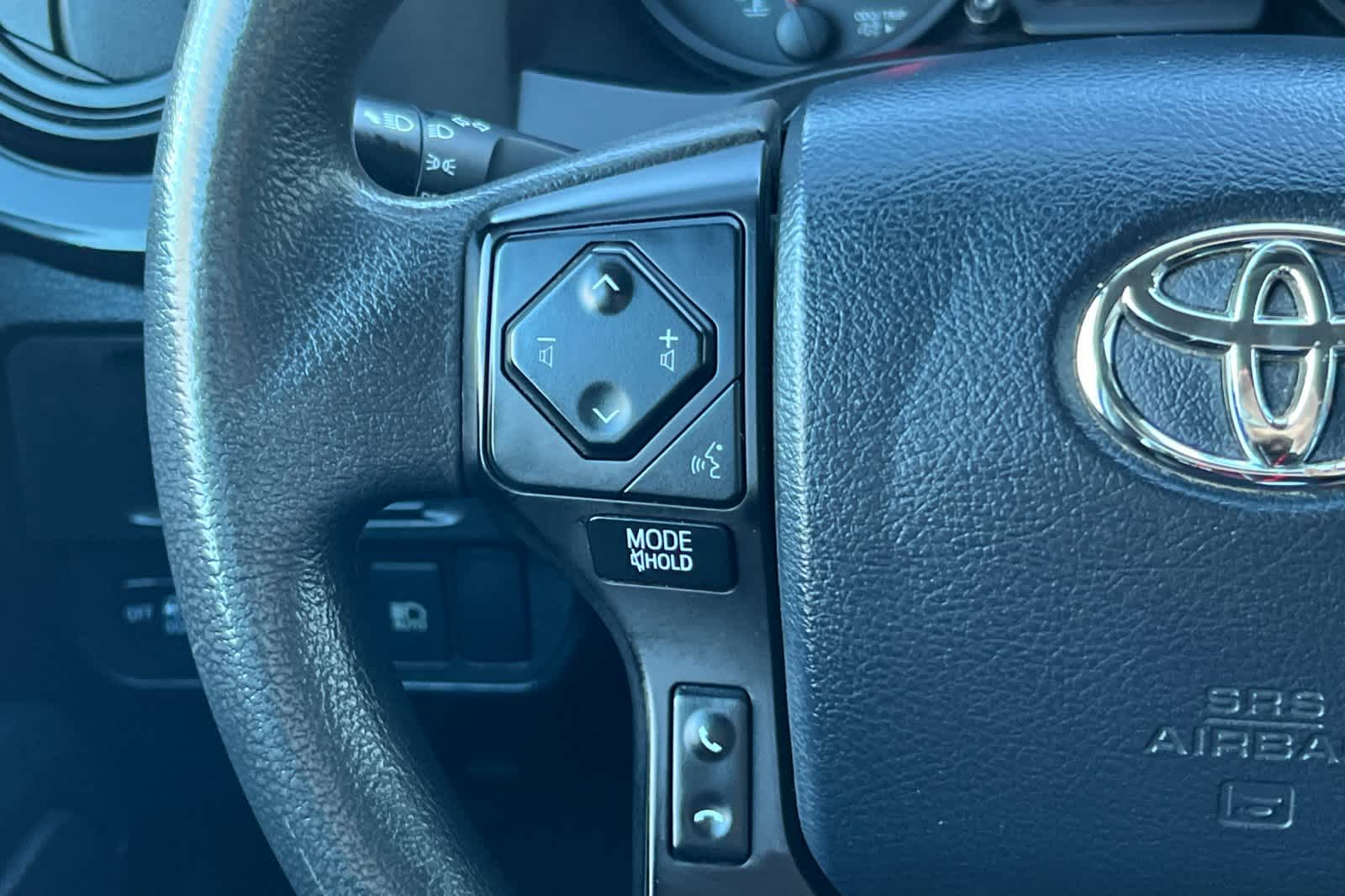 Thumbnail: 2019 Toyota Tacoma - 23