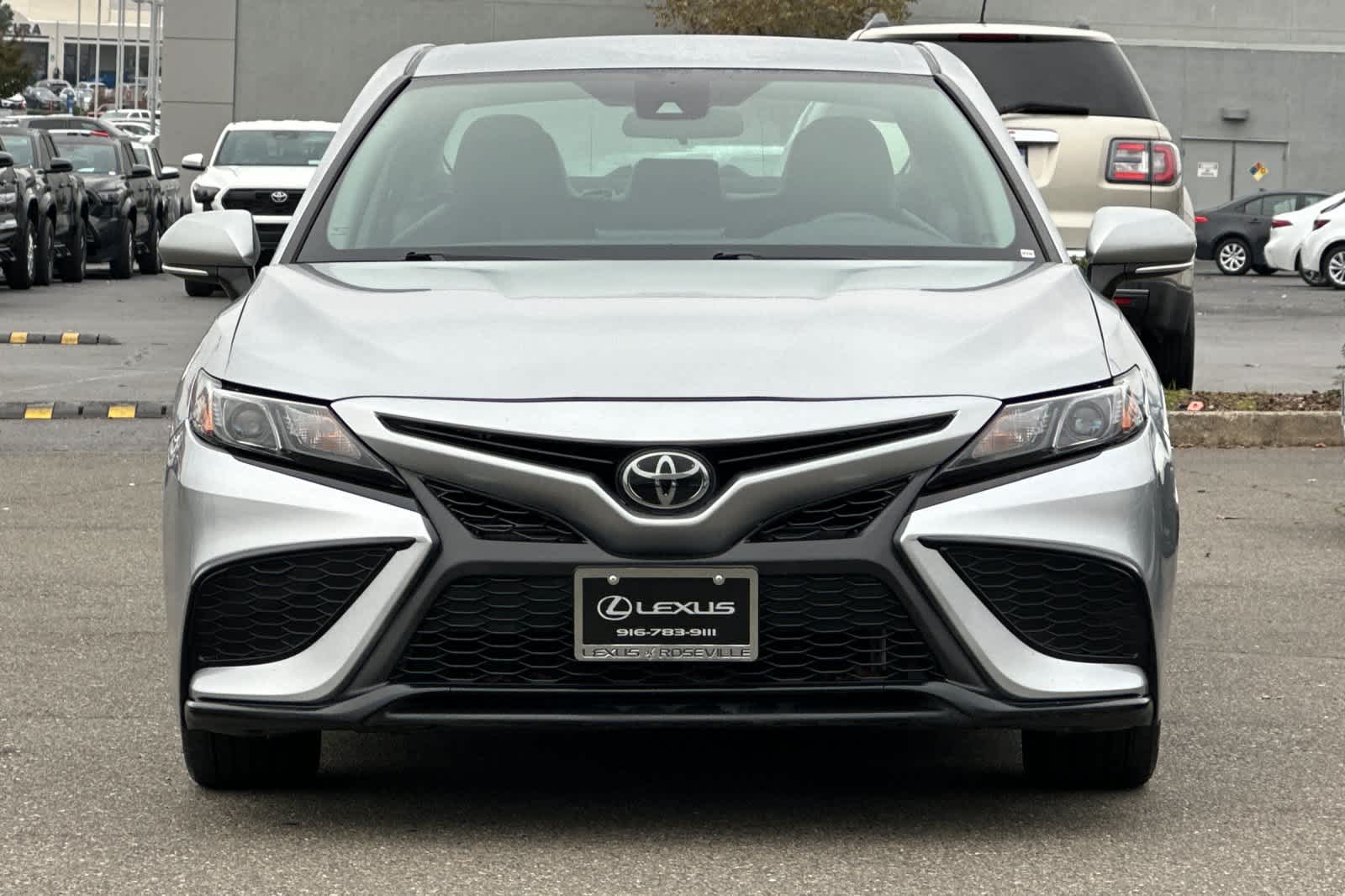 Thumbnail: 2023 Toyota Camry - 10