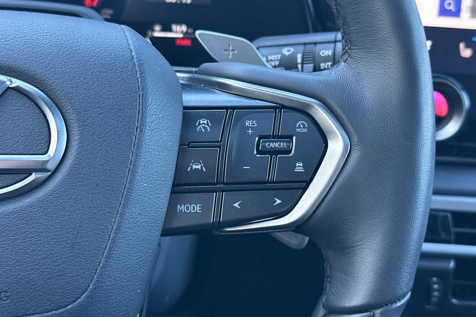 Thumbnail: 2025 Lexus RX - 27