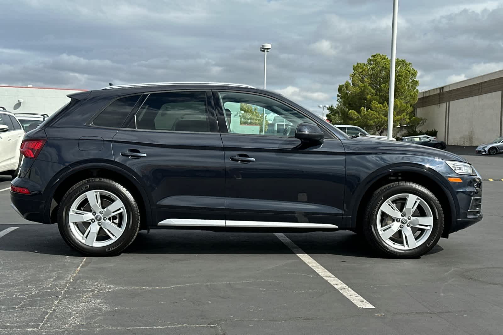 Thumbnail: 2018 Audi Q5 - 6