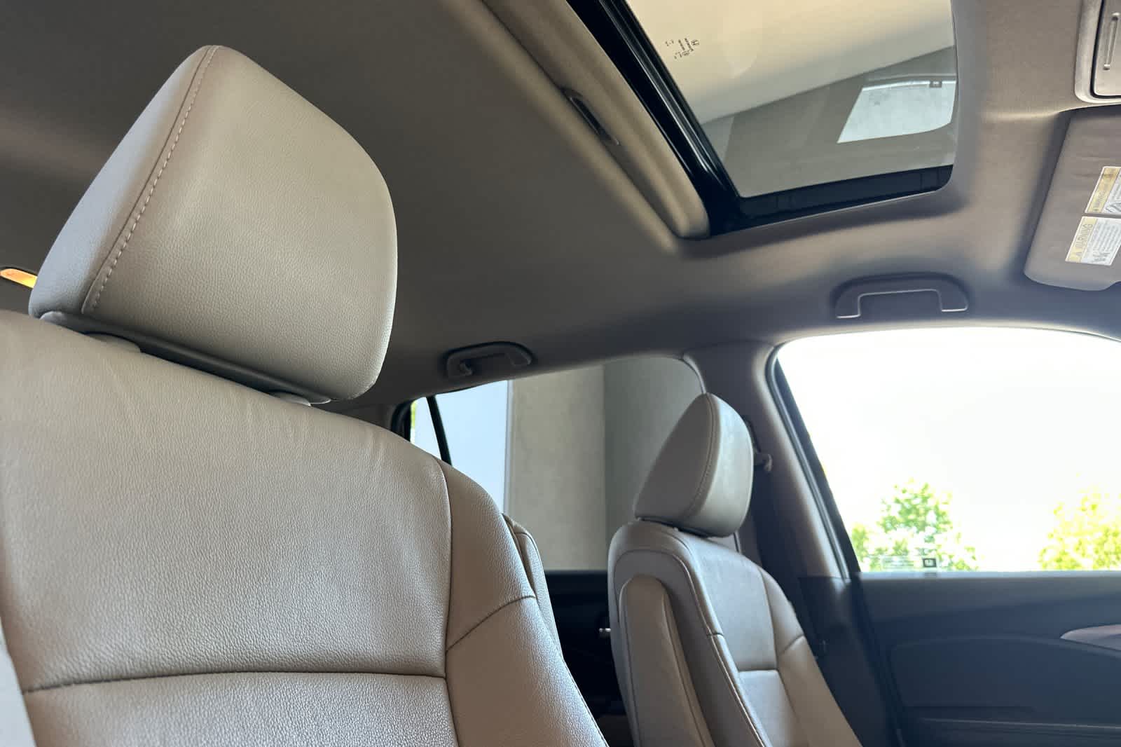 2017 Honda Pilot EX-L 19