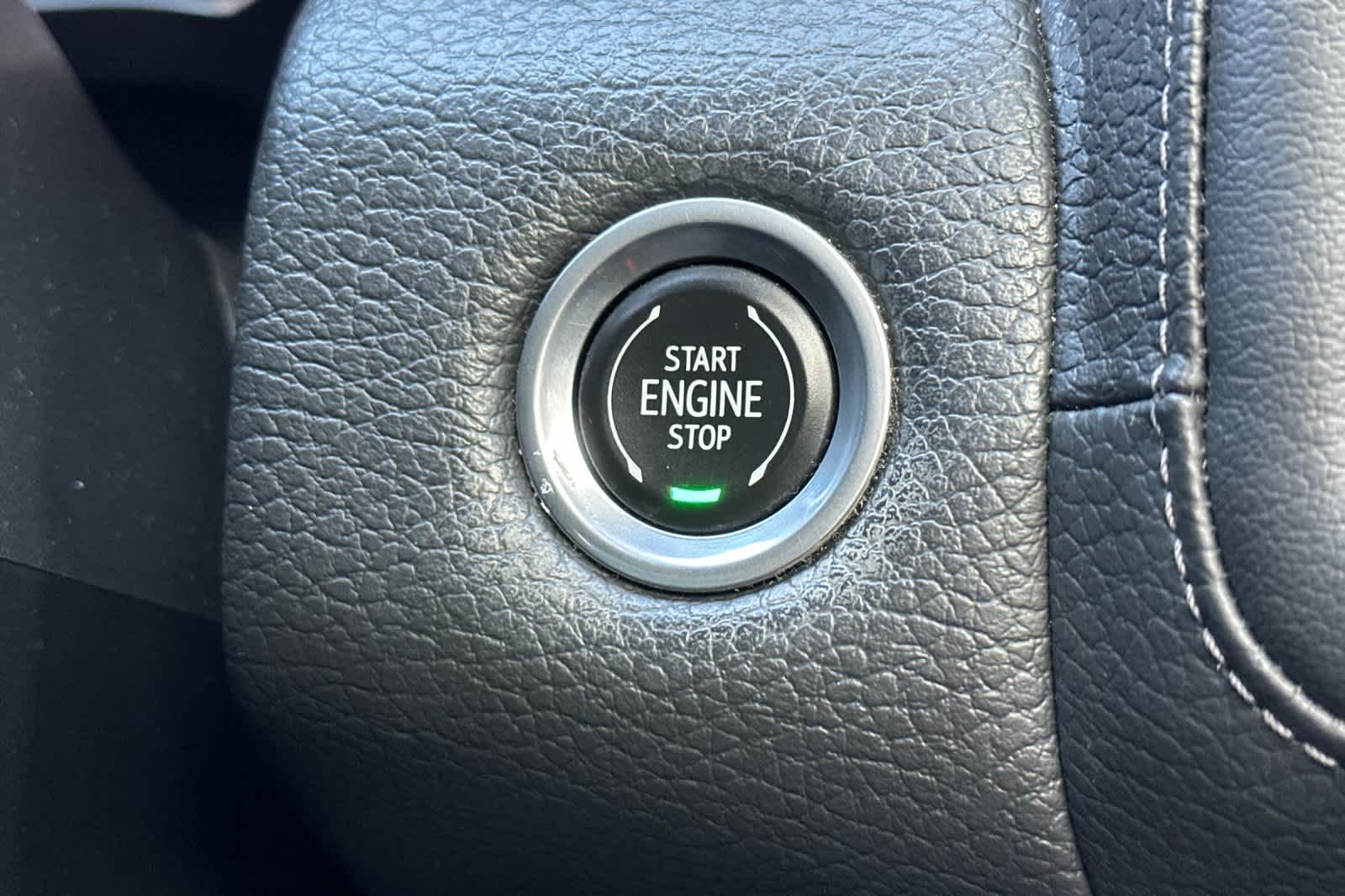 Thumbnail: 2021 GMC Yukon - 26