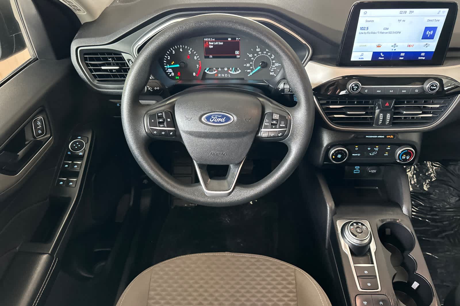 Thumbnail: 2022 Ford Escape - 14