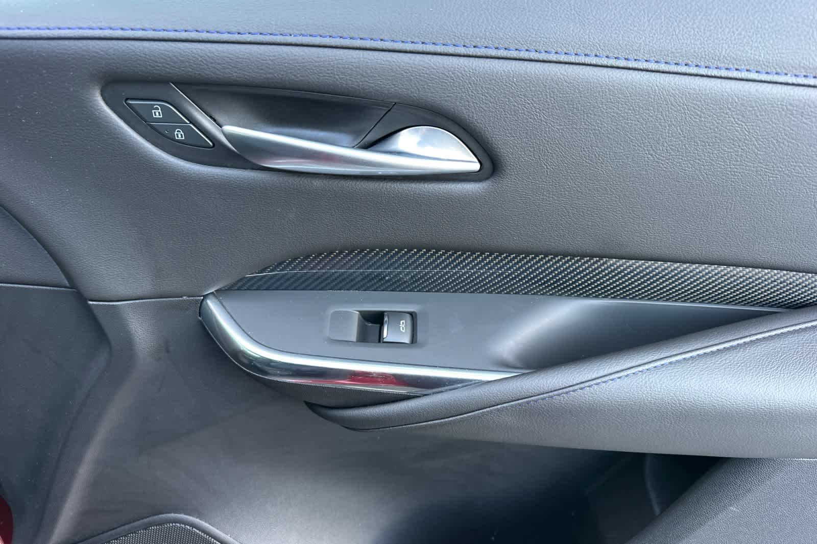 Thumbnail: 2024 Cadillac XT4 - 19